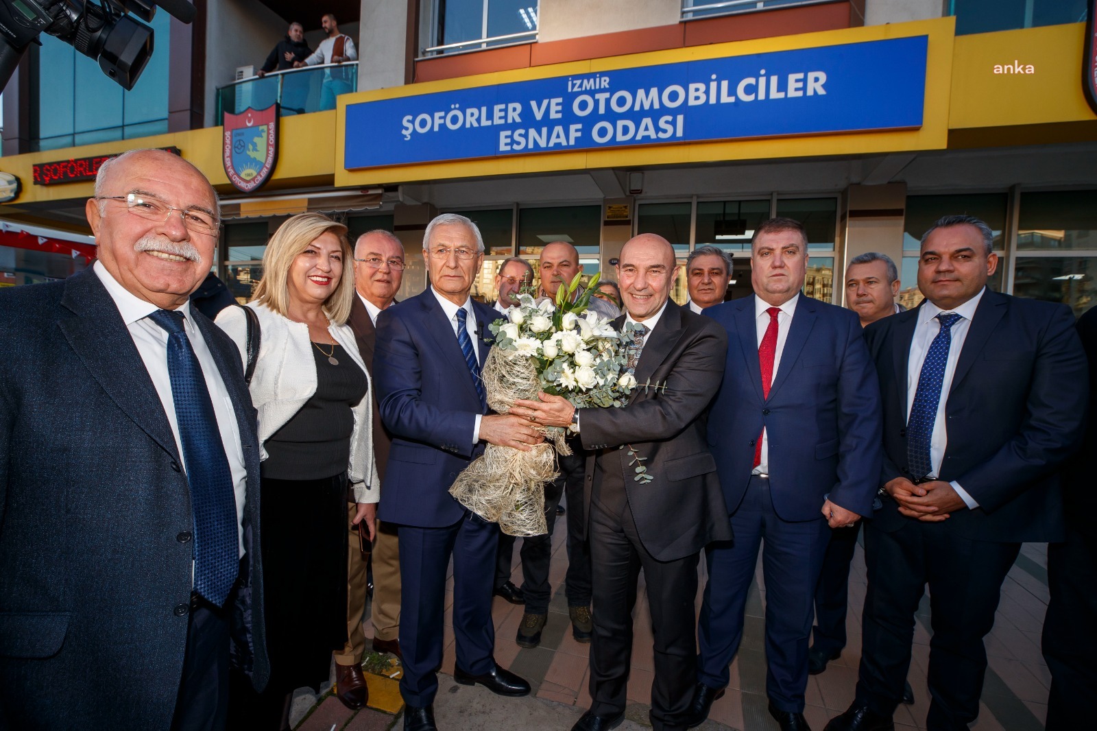 TUNÇ SOYER'DEN ŞOFÖRLER VE OTOMOBİLCİLER ESNAF ODASI’NA ZİYARET