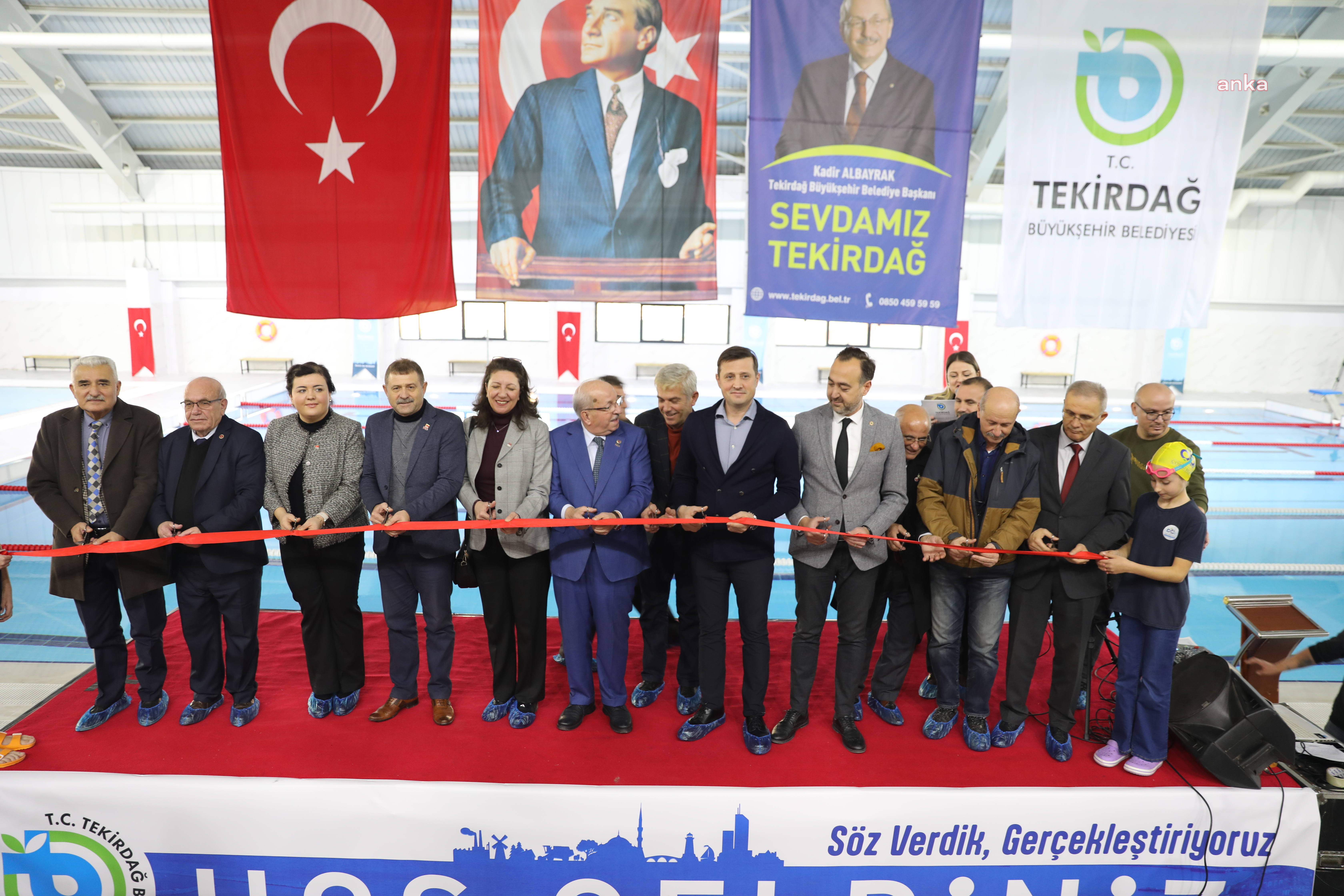 ÇERKEZKÖY'DE ATATÜRK YARI OLİMPİK YÜZME HAVUZU AÇILDI