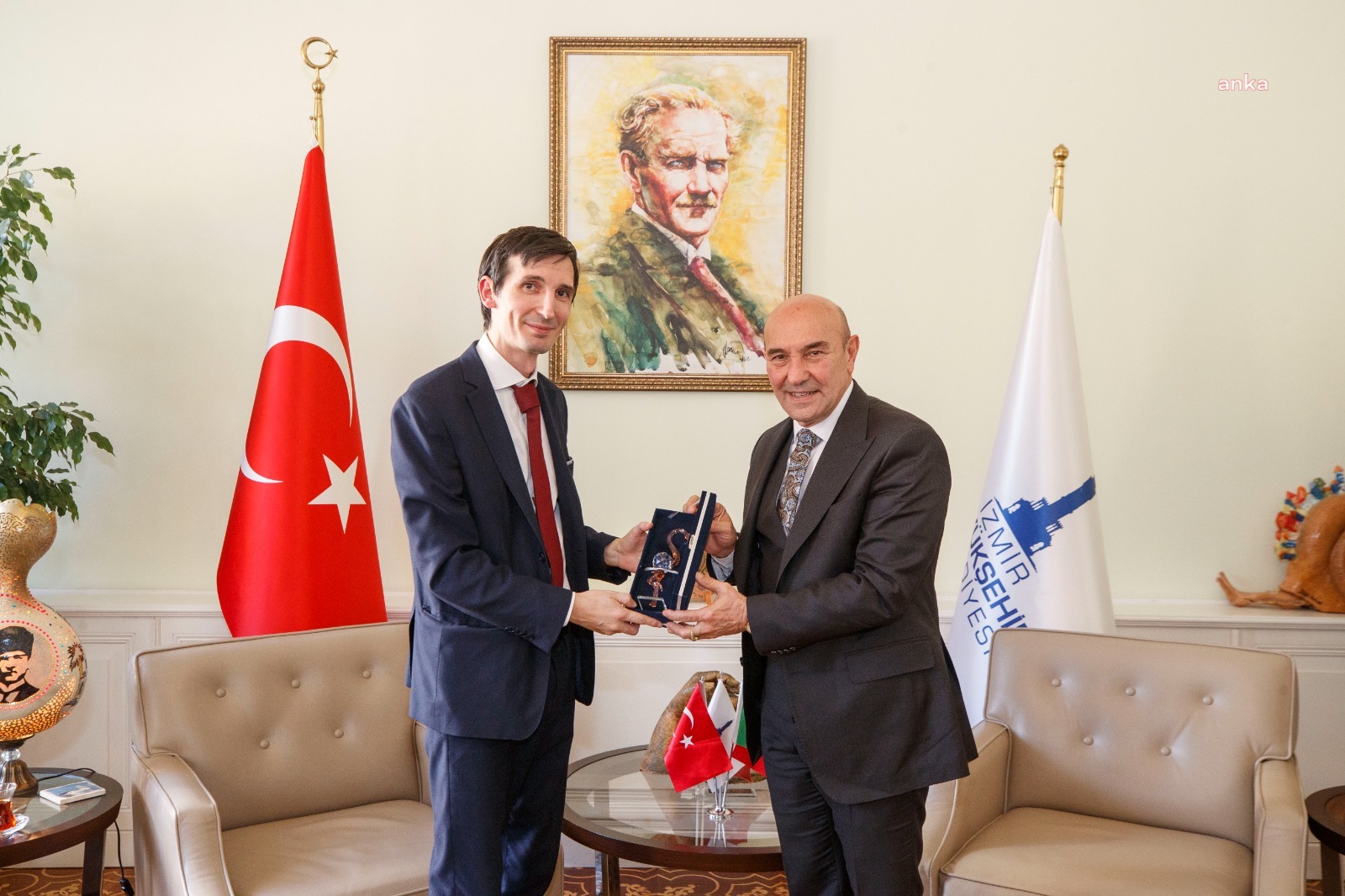 SOYER İTALYA’NIN İZMİR KONSOLOSU DANİELE BİANCHİ’Yİ AĞIRLADI
