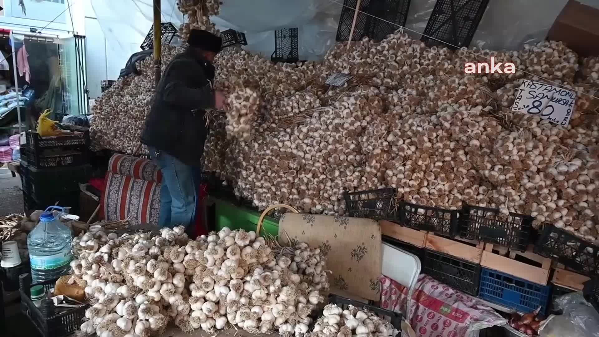 YOZGAT’TA 2 BAŞ SARIMSAĞIN FİYATI 9 LİRAYI BULDU