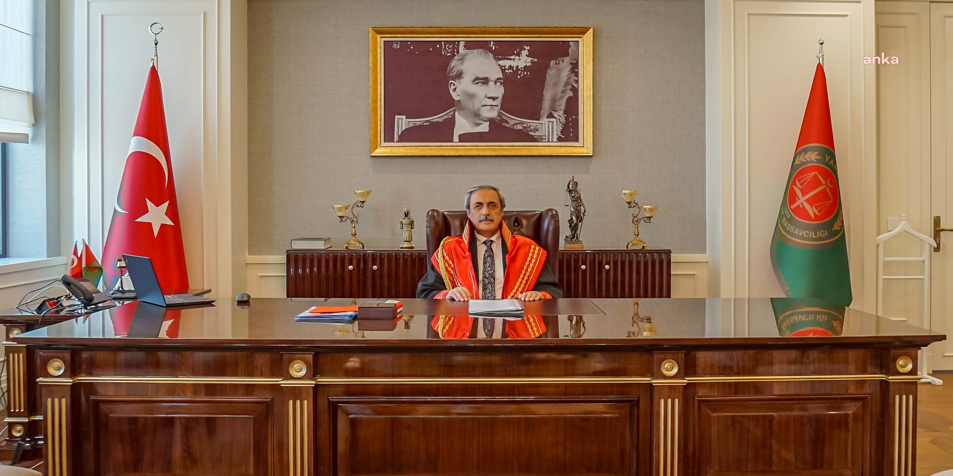 DOĞRU PARTİ GENEL BAŞKANI SERDAROĞLU'NDAN , 'TARİKAT VE CEMAATLERLE PROTOKOL YAPMAYA DEVAM EDECEĞİZ' DİYEN BAKAN TEKİN İÇİN SORUŞTURMA BAŞLATMAYAN YARGITAY BAŞSAVCISI HAKKINDA SUÇ DUYURUSU