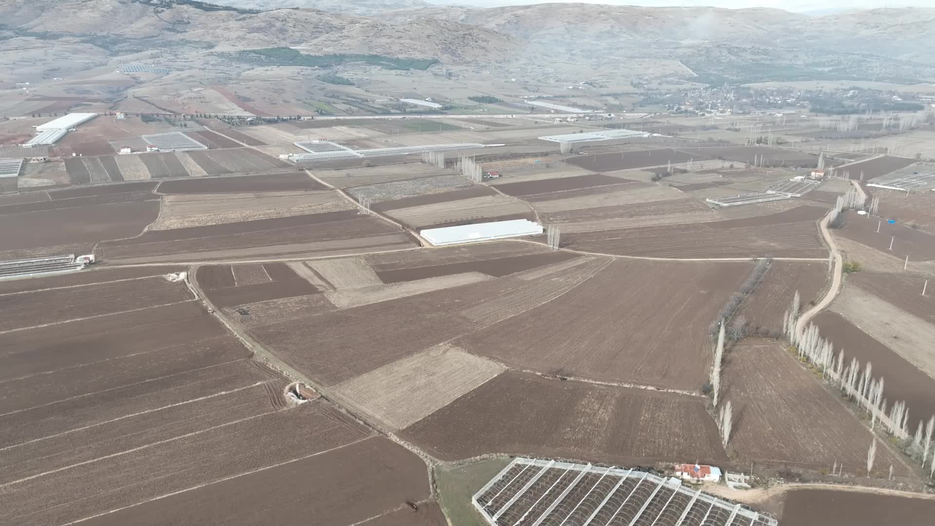 ANTALYA BÜYÜKŞEHİR'DEN ELMALI ÇOBANİSA MAHALLESİ’NE KAPALI DEVRE SULAMA SİSTEMİ