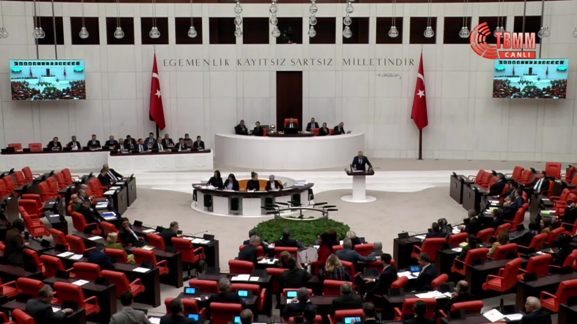 AHMET VEHBİ BAKIRLIOĞLU: "BAŞLANGIÇ ÖDENEĞİNE GÖRE EN AZ GERÇEKLEŞMENİN OLDUĞU İDARE AFAD. AFAD'IN KULLANABİLECEĞİ 445 MİLYAR LİRALIK ÖDENEK BULUNMAKTA "
