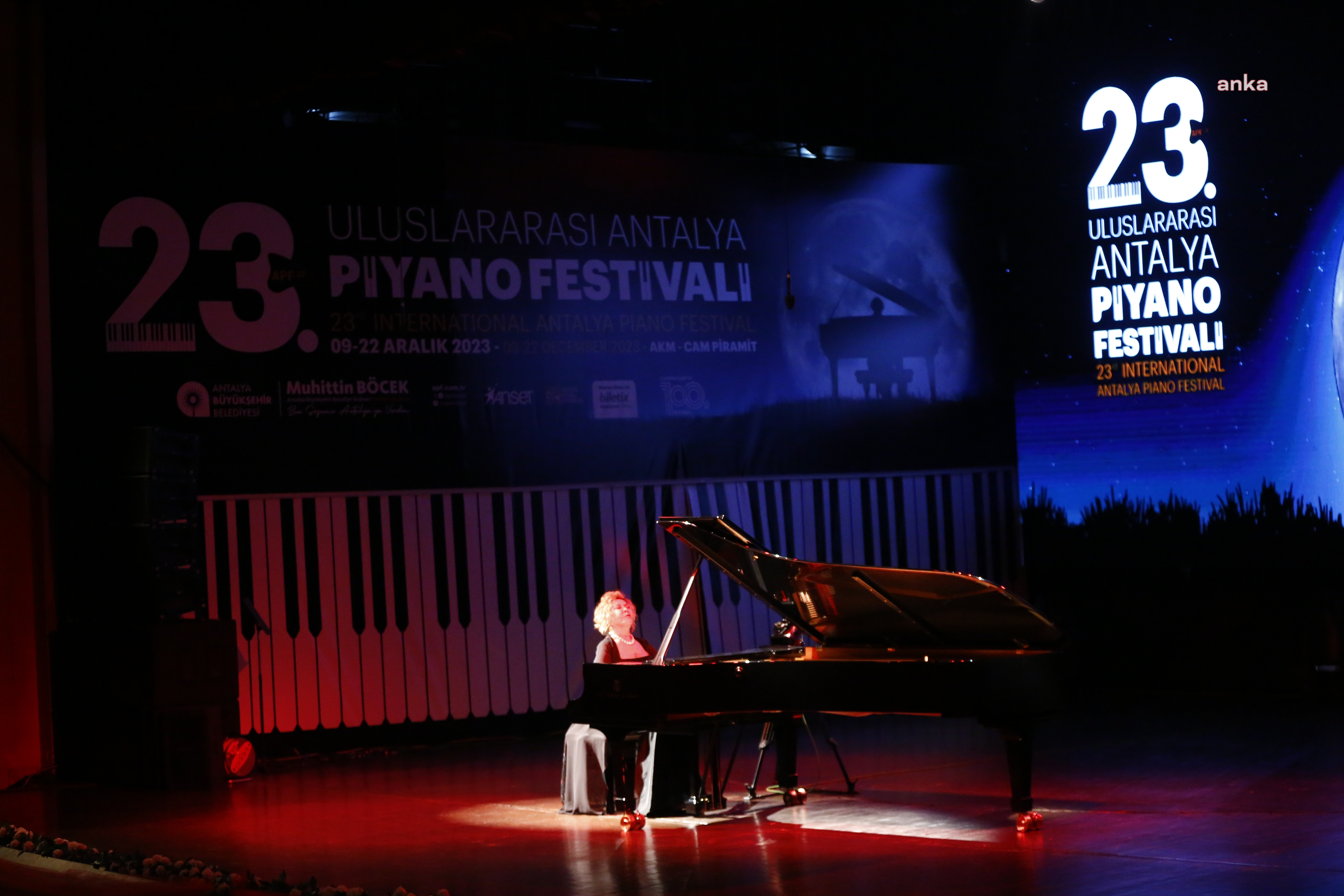 ANTALYA PİYANO FESTİVALİ GÜLSİN ONAY KONSERİ İLE SONA ERDİ