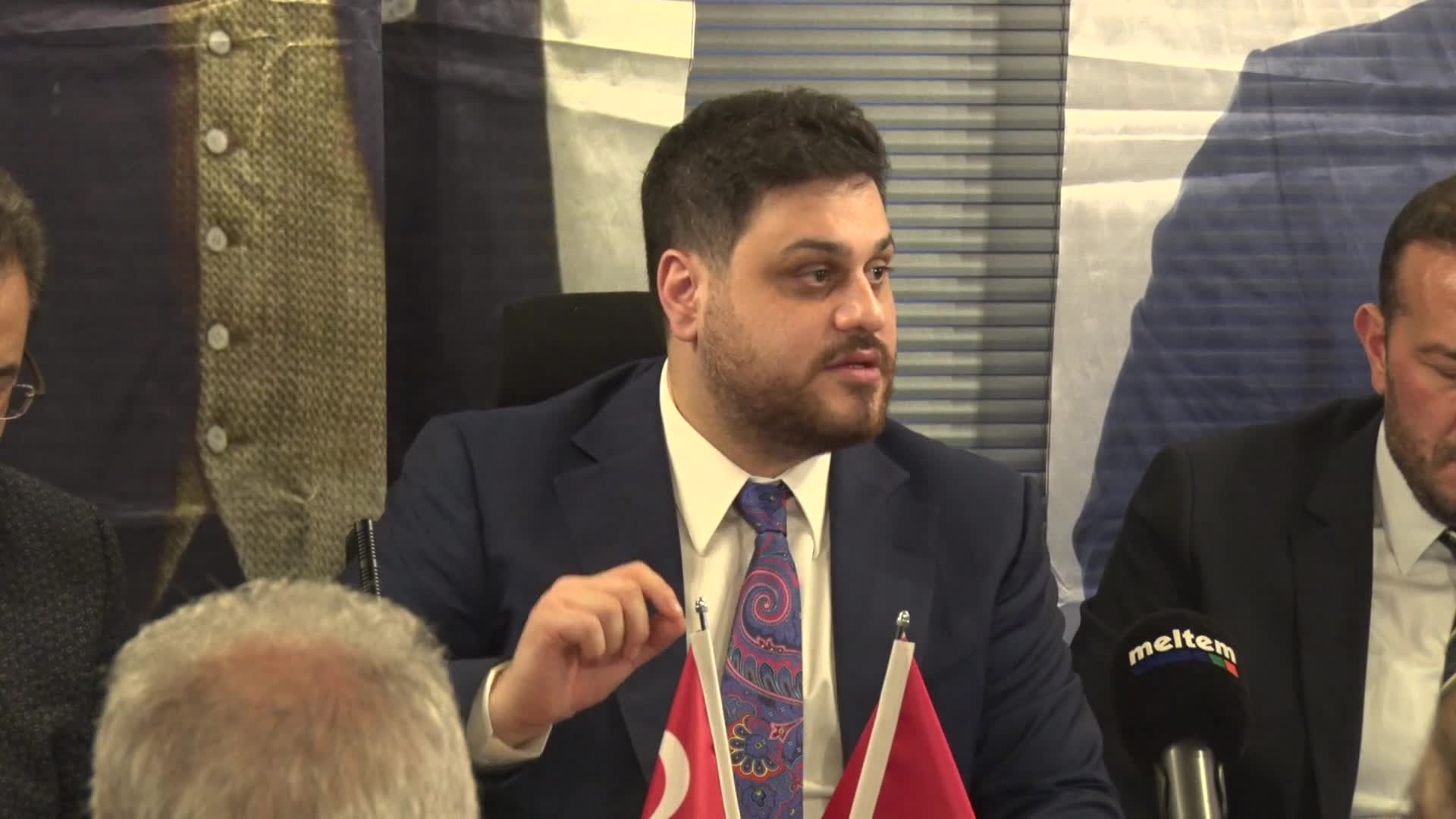 HÜSEYİN BAŞ: “BİZ YOL YAPMAK İÇİN, SU VERMEK İÇİN BELEDİYE İSTEMİYORUZ. HIRSIZLIK, YOLSUZLUK BİTSİN İSTİYORLARSA BTP'Yİ DESTEKLESİNLER”