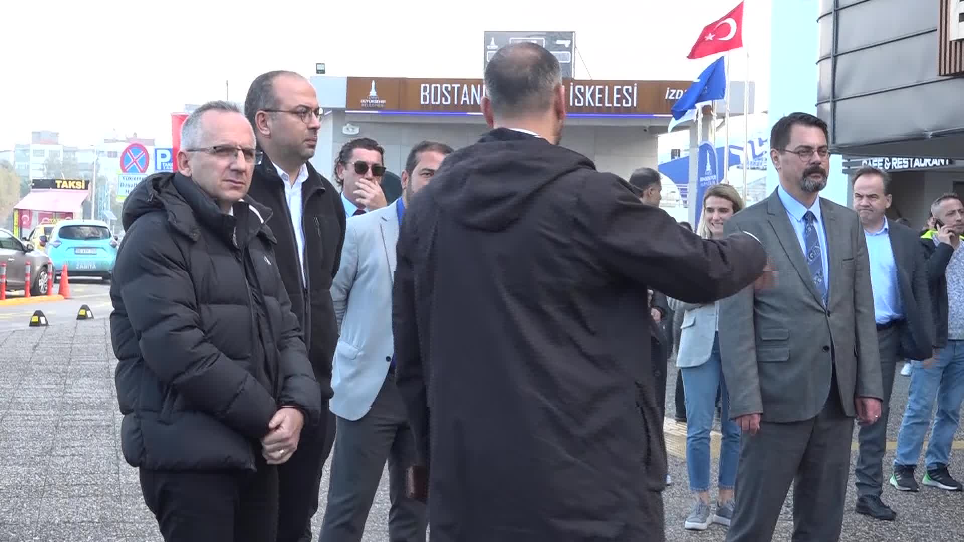 BOSTANLI İSKELESİ YENİLENEN YÜZÜYLE HİZMETE AÇILDI