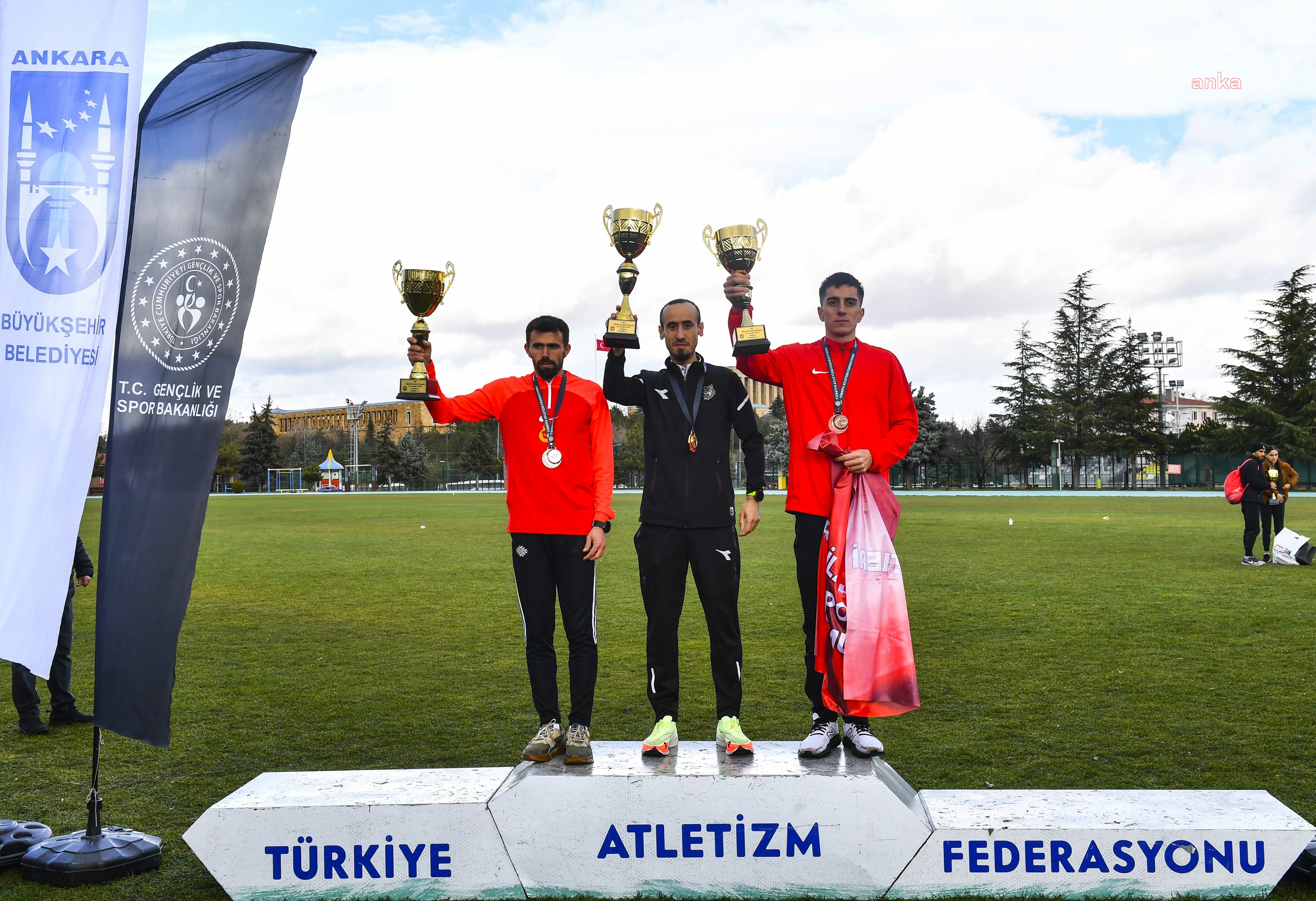 ATATÜRK'ÜN ANKARA'YA GELİŞİNİN 104. YIL DÖNÜMÜ OLMASI DOLAYISIYLA DÜZENLENEN 88. BÜYÜK ATATÜRK KOŞUSUNUN ŞAMPİYONU EGO SPOR'DAN