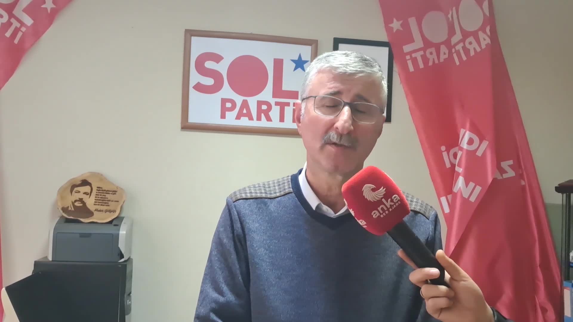 SOL PARTİLİ ALPER TAŞ: "12 GENCİMİZ, KARDEŞİMİZ ÇATIŞMADA HAYATINI YİTİRİYOR. NEDEN GENÇLER ÖLÜYOR? BUNLAR HİÇ SORGULANMIYOR, TARTIŞILMIYOR"