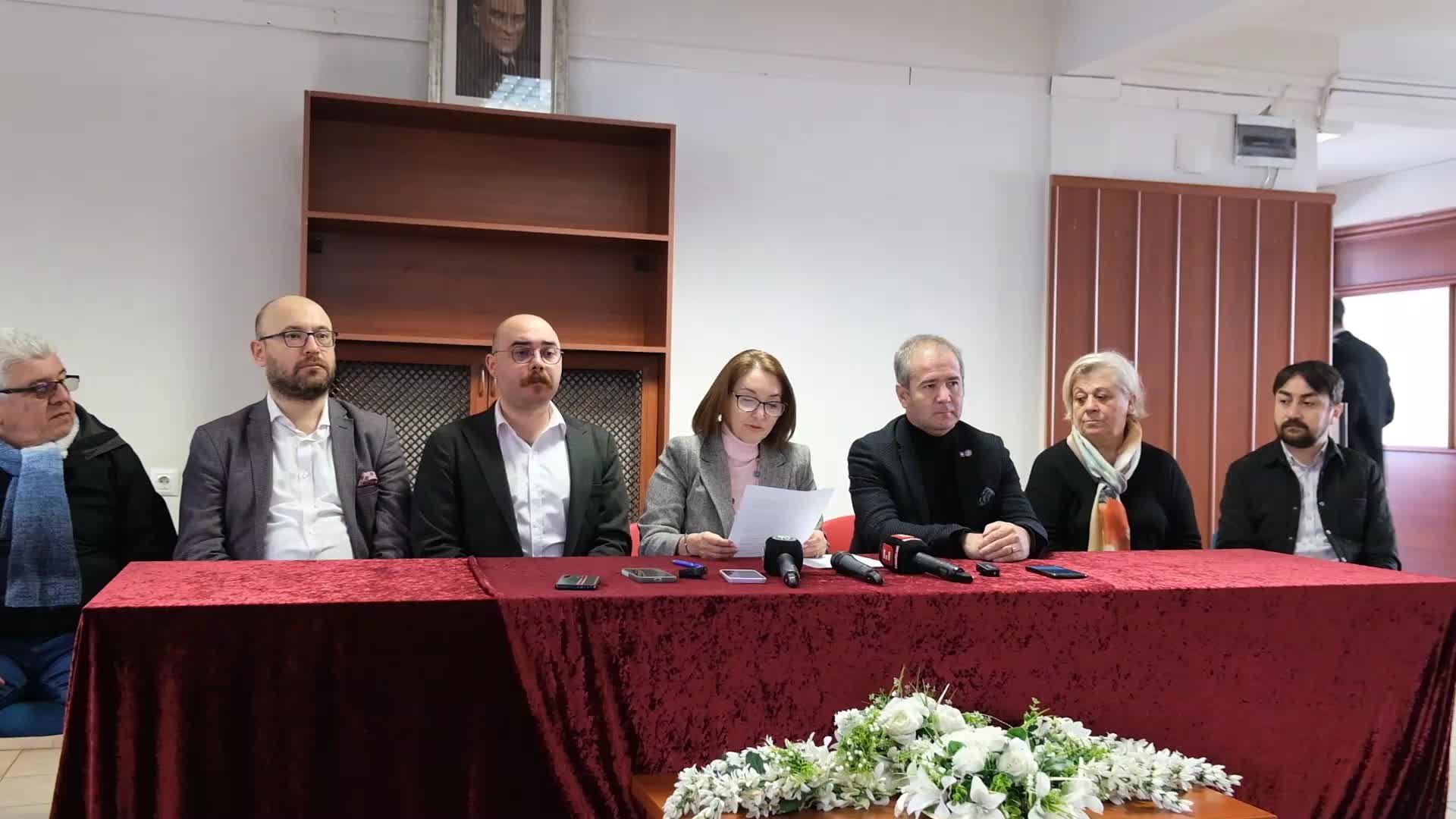 ESKİŞEHİR KIYMETLİDİR PLATFORMU’NDAN SARICAKAYA VE MİHALGAZİ’DE ALTIN - GÜMÜŞ MADENİ ÇIKARMA GİRİŞİMİNE  İLİŞKİN AÇIKLAMA: “ESKİŞEHİR’DE 723 FUTBOL SAHASI BÜYÜKLÜĞÜNDE ORMAN ALANI YOK OLACAK”