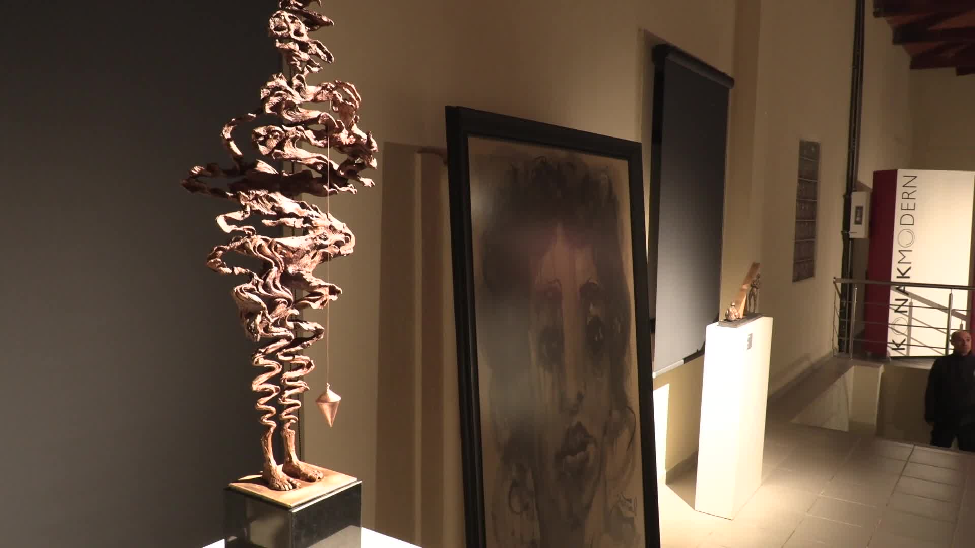 İZMİR’İN KALBİNE YENİ SANAT MERKEZİ: KONAK MODERN AÇILDI
