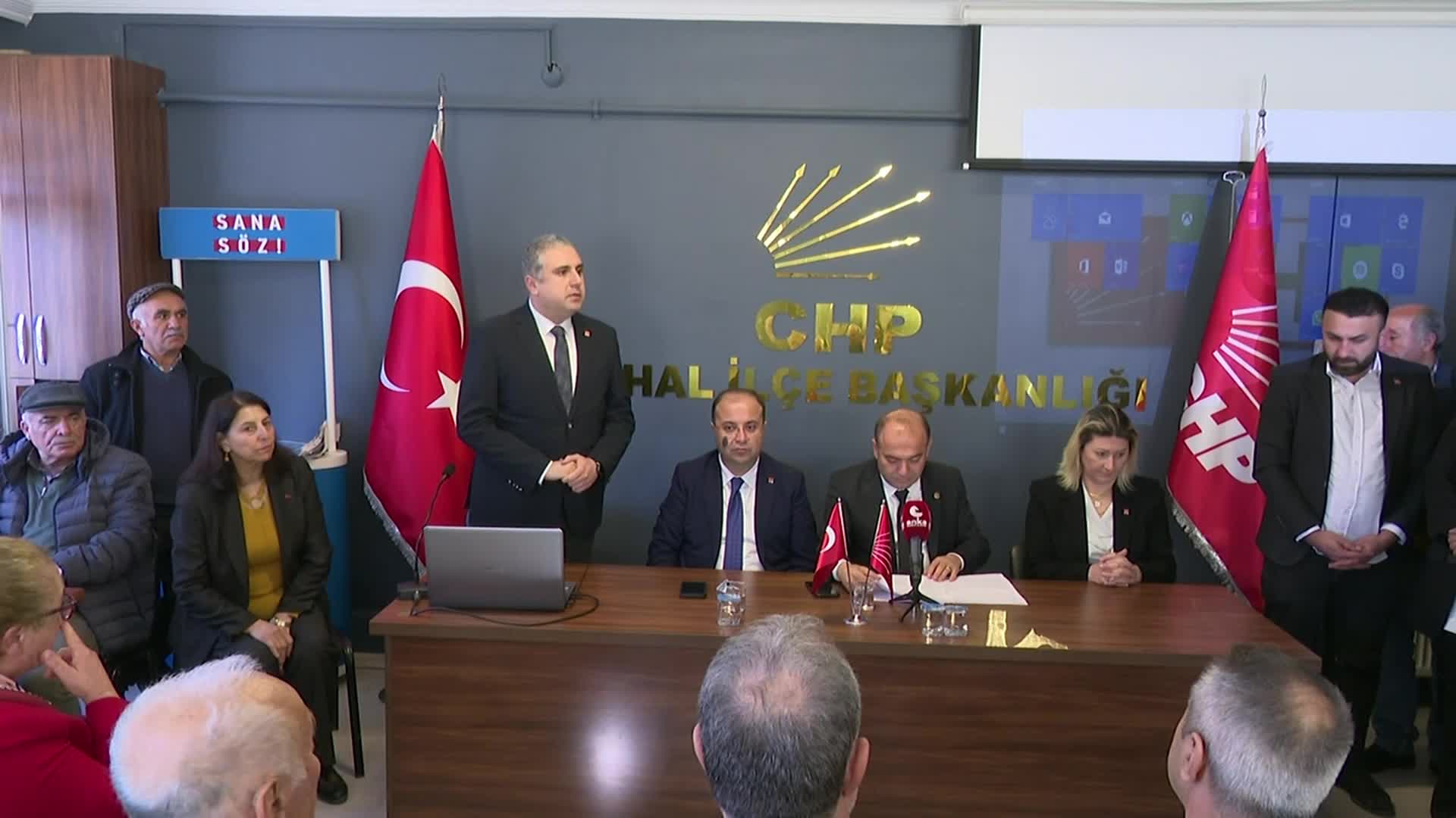 ÖZGÜR KARABAT, TOKAT TURHAL’DA: “254 BELEDİYEMİZ VAR, EN AZ 400’E ÇIKARMAK TEMEL HEDEFİMİZ”