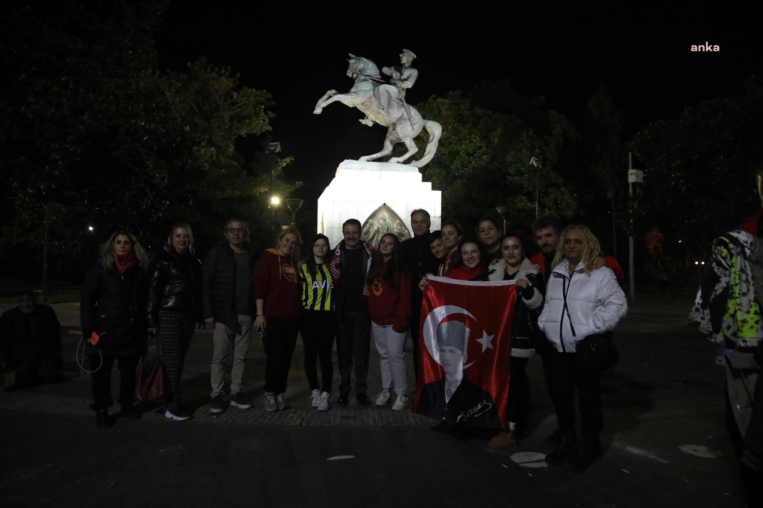 ATAKUM BELEDİYE BAŞKANI DEVECİ’DEN TFF’YE ÇAĞRI: “MEŞALELERİMİZİ YAKTIK, BEKLİYORUZ”