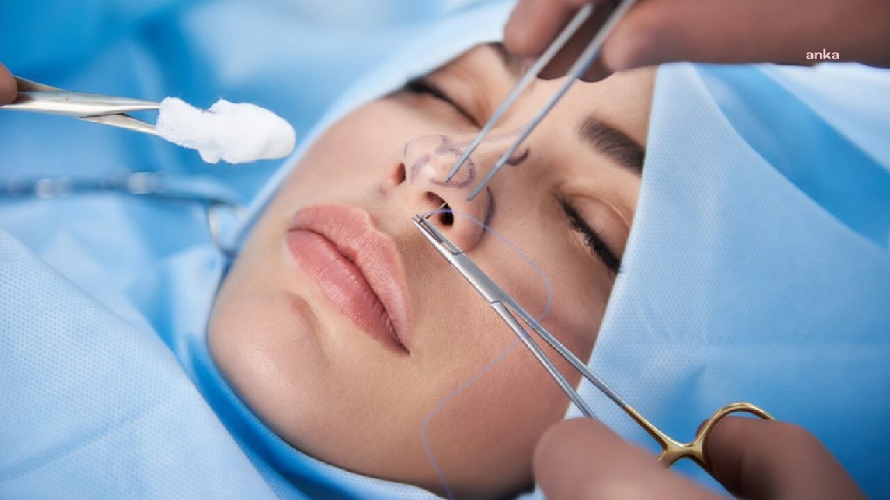 BURUN ESTETİĞİ AMELİYATI RİNOPLASTİ