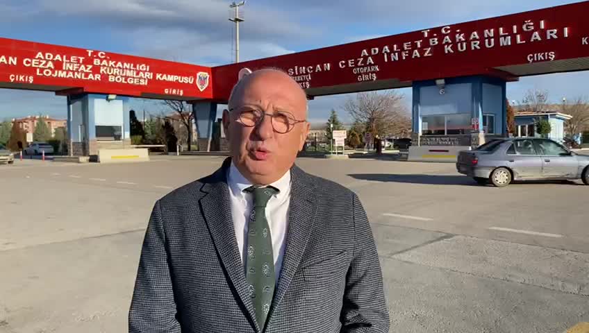 ÇAKIRÖZER, 28 ŞUBAT DAVASINDA HÜKÜM GİYEN EMEKLİ KOMUTANLARLA CEZAEVİNDE GÖRÜŞTÜ: “KATİLLER AFFEDİLİRKEN, BU ÜLKEYE 50 YIL HİZMET ETMİŞ KOMUTANLARA CEZAEVİ ÇİLESİ ÇEKTİRİLMESİ İNSAN HAKKI İHLALİDİR”