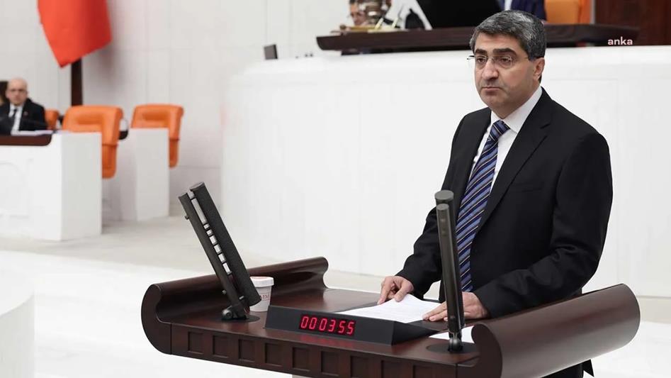 MEHMET EMİN EKMEN’DEN ‘FİLİSTİN’E DESTEK’ YÜRÜYÜŞÜ AÇIKLAMASI: “BU YÜZ BİNLER UMARIM İKTİDARI CESARETLENDİRİR. İKTİDAR BU CESARETLE; İSRAİL’LE TİCARETİ KESER, MALEZYA GİBİ. ONLAR YAPTI BİZ DE YAPABİLİRİZ”