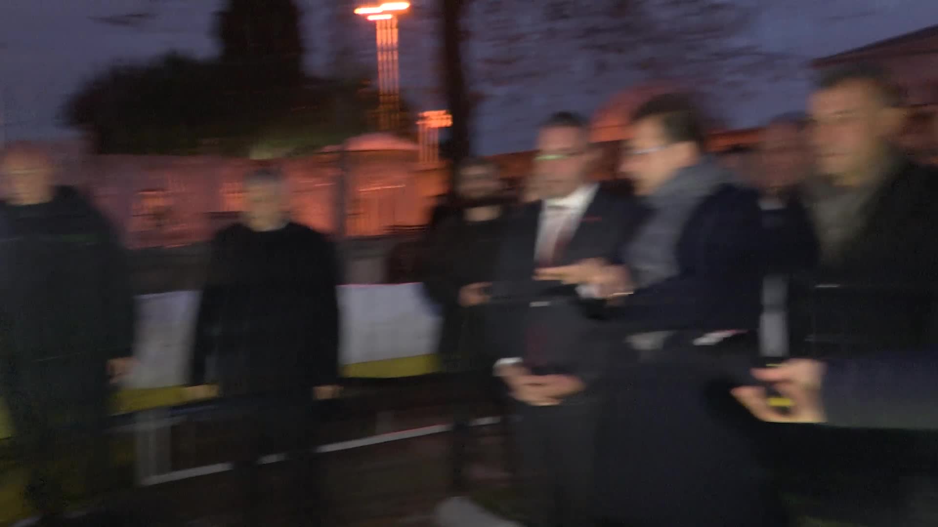 İMAMOĞLU İBB’NİN TARİHİ YARIMADA’DAKİ HİZMETLERİNİ ‘DÜNYANIN SIFIR NOKTASI’NDAN DUYURDU: "BİZDEN ÖNCE BURADA KALMIŞ OLAN ÇÖPÜ, ÇARIĞI TOPARLAMIŞ OLDUK