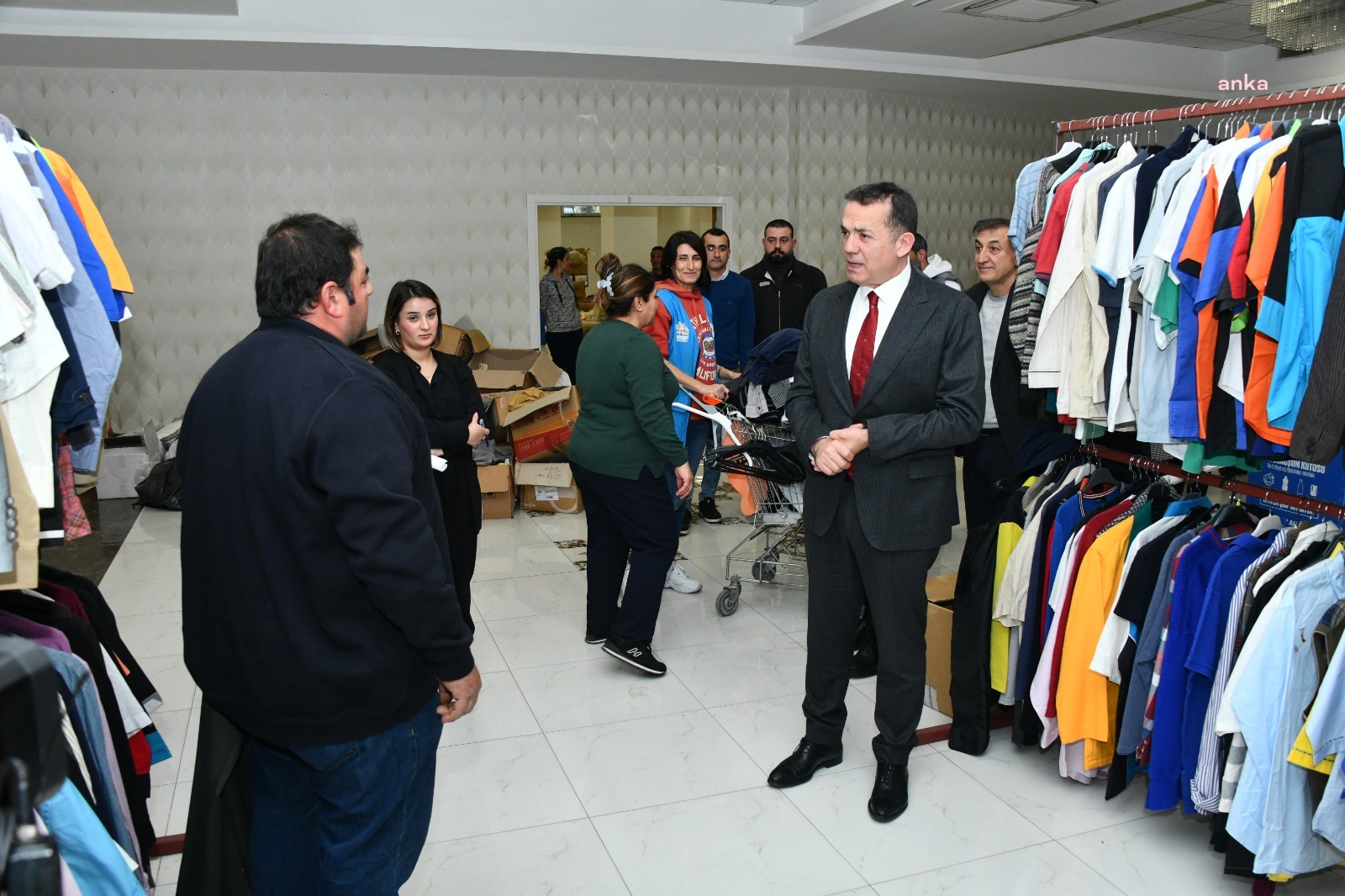 YENİŞEHİR BELEDİYESİ 55 BİN VATANDAŞA TEMEL İHTİYAÇ MALZEMESİ DESTEĞİ VERDİ