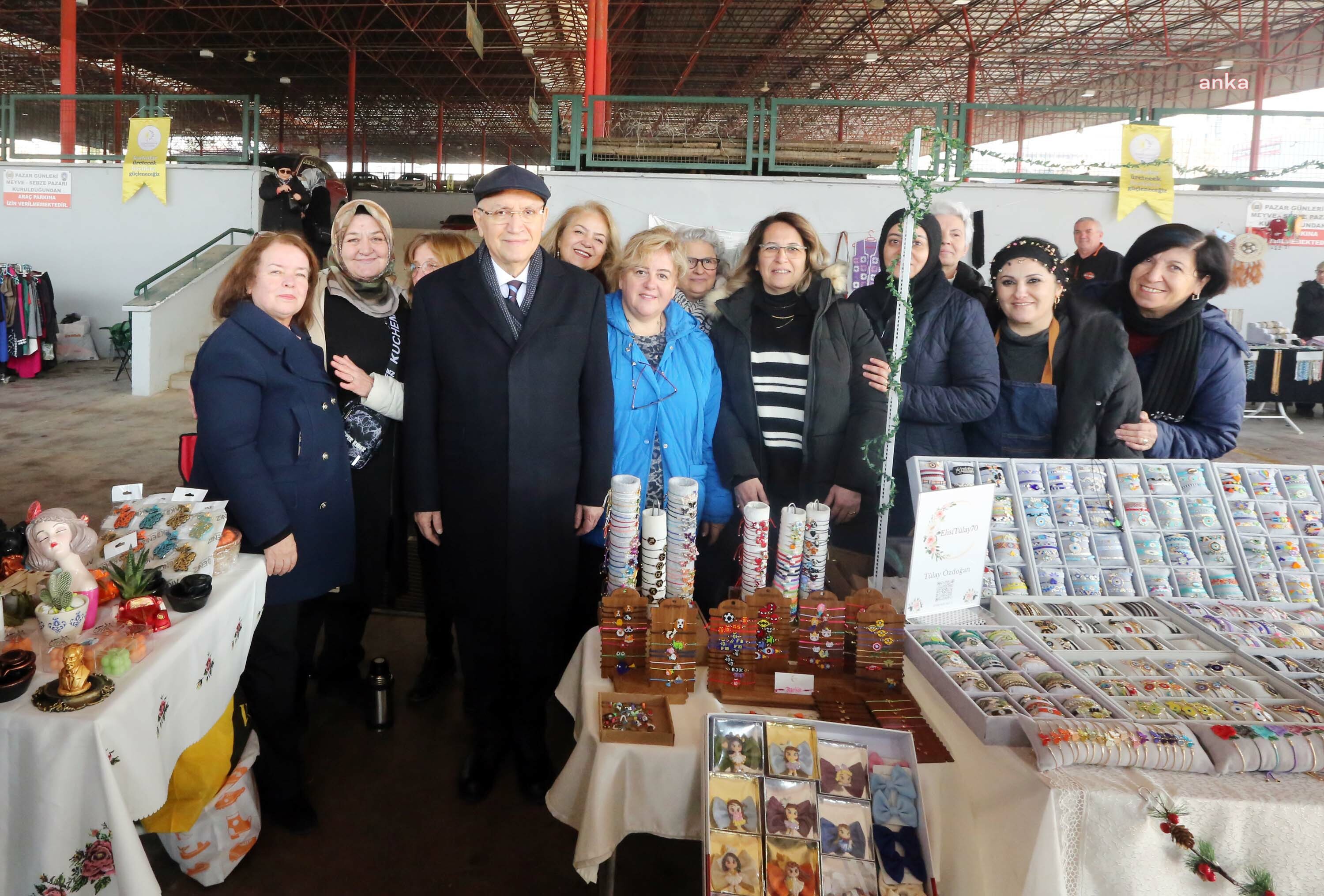 YENİMAHALLE BELEDİYE BAŞKANI YAŞAR, KADIN EMEĞİ PAZARI’NI GEZDİ