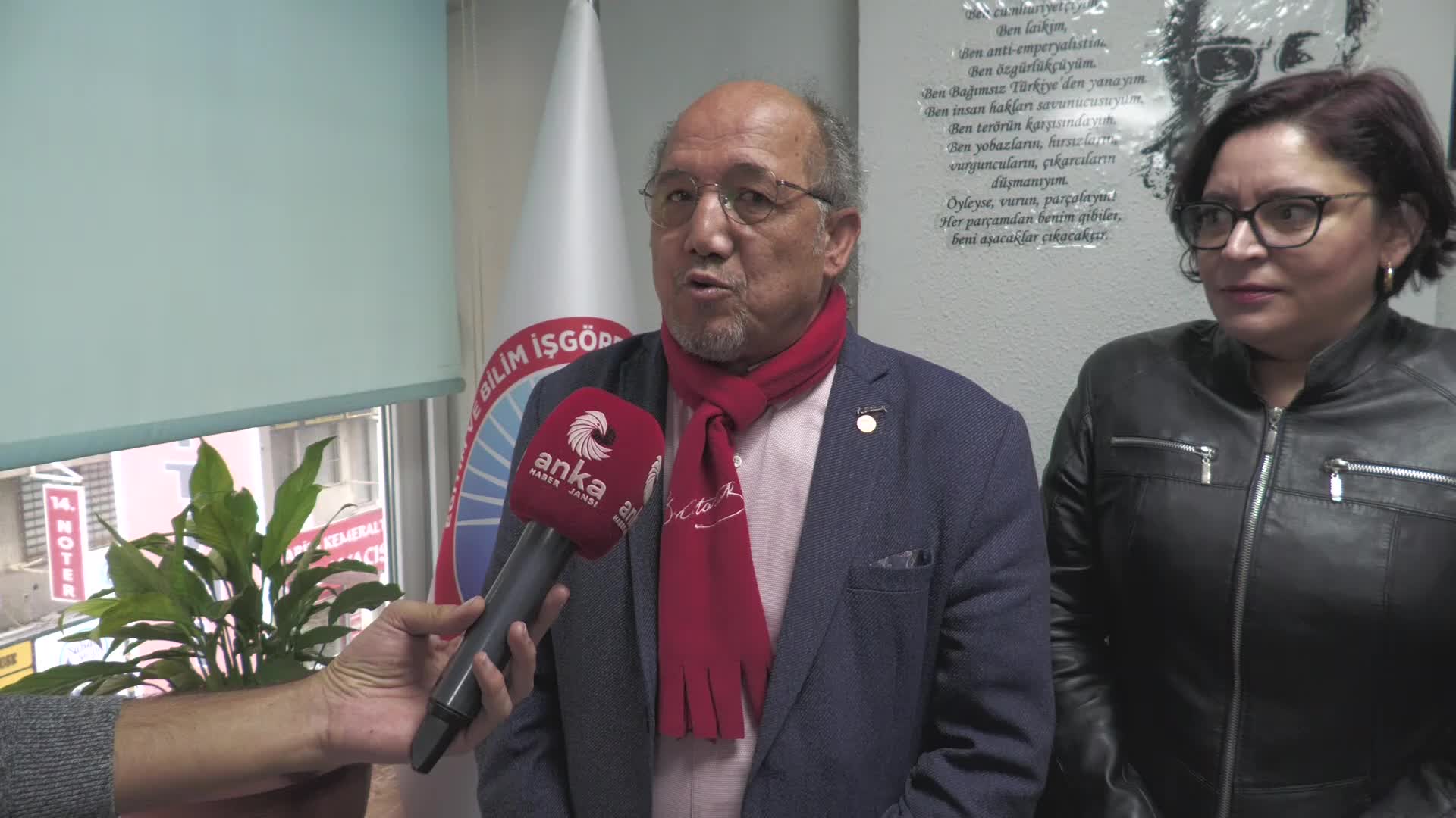 EĞİTİM-İŞ İZMİR'DEN TÜGVA’NIN ÖĞRENCİLERE UMRE VAADİNE TEPKİ: LAİK EĞİTİM, BİLİMSEL EĞİTİM İKTİDAR TARAFINDAN ÖRSELENİYOR