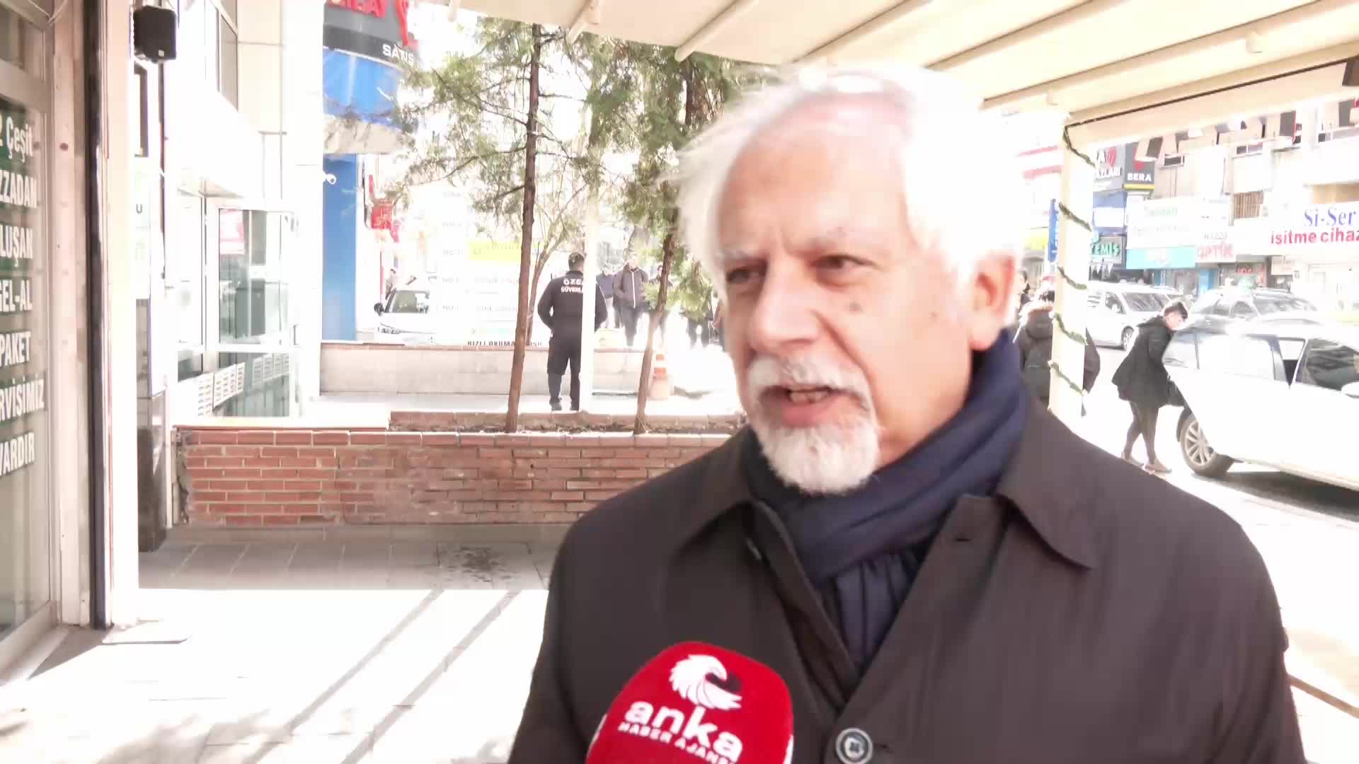 BİRLEŞİK KAMU İŞ KONFEDERASYONU GENEL BAŞKANI YEŞİLKAYA: "ÜLKEMİZDE GERÇEK ENFLASYON HESAPLANMALI VE ÇALIŞANLARA AYLIK OLARAK VERİLMELİ"