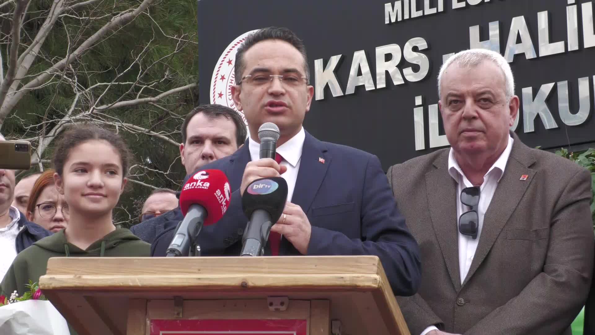 İZMİR BÜYÜKŞEHİR BELEDİYE BAŞKAN ADAY ADAYI ATİLA, İLÇE ZİYARETLERİNİ TAMAMLADI: "ANKETLERDE AÇIK ARA BİRİZ"