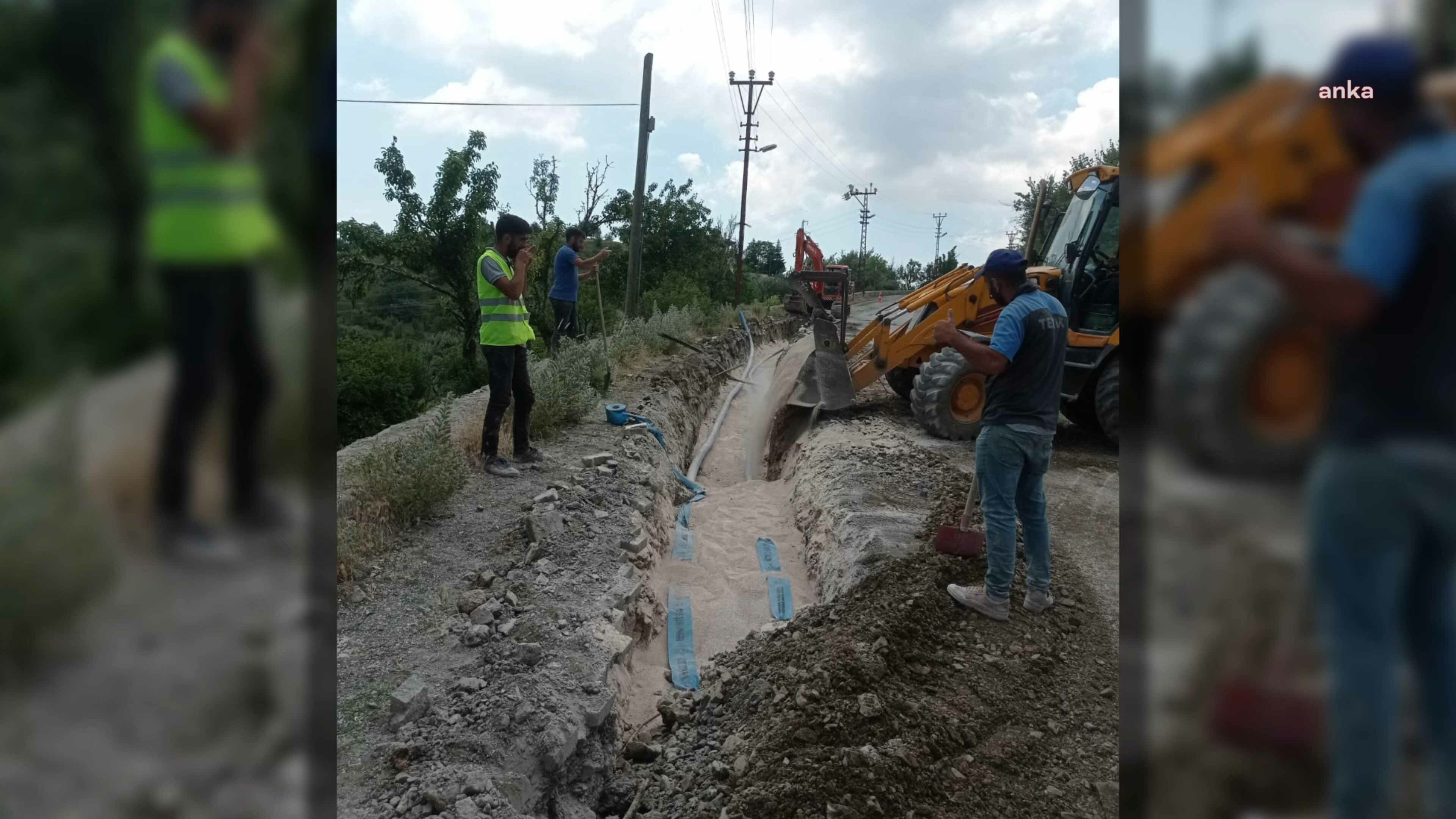 BEYPAZARI'NDA 30 YILLIK SU HATLARI YENİLENDİ