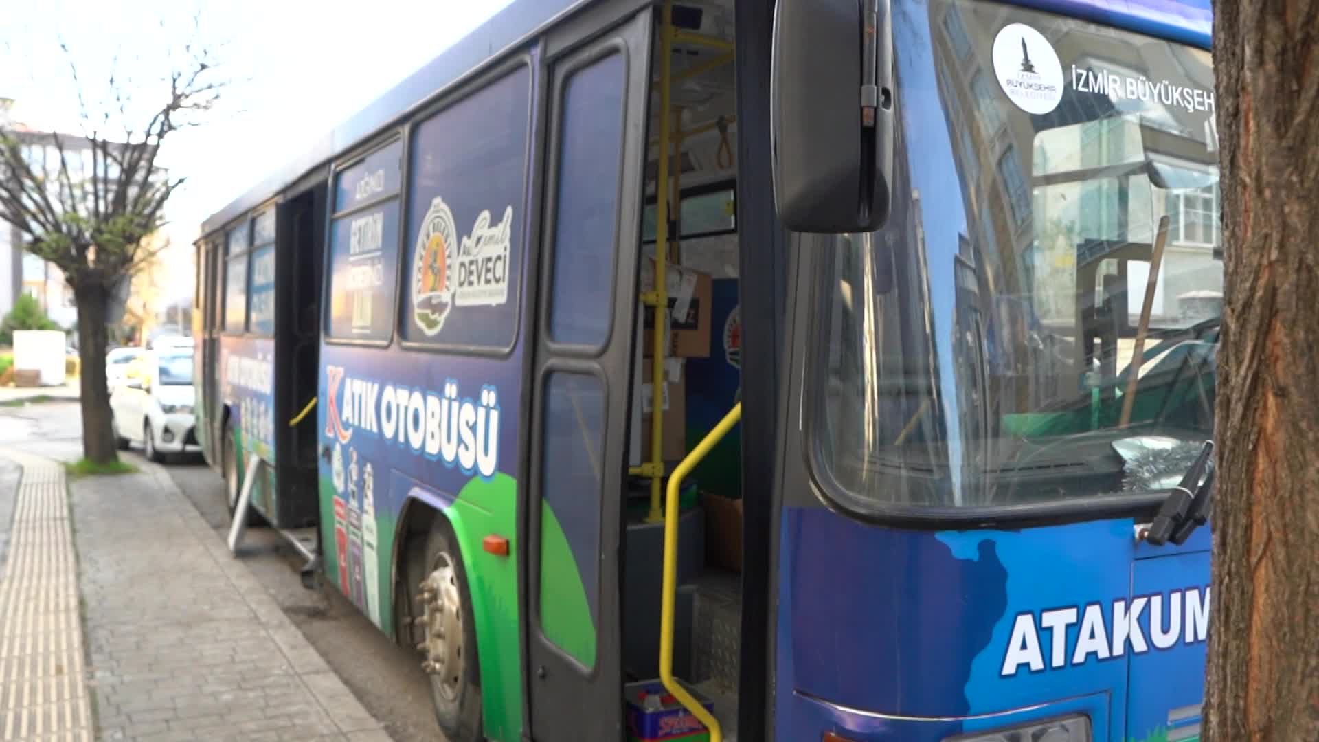 ATAKUM BELEDİYESİ'NDEN KATIK OTOBÜSÜ İLE GERİ DÖNÜŞÜM ATIĞI