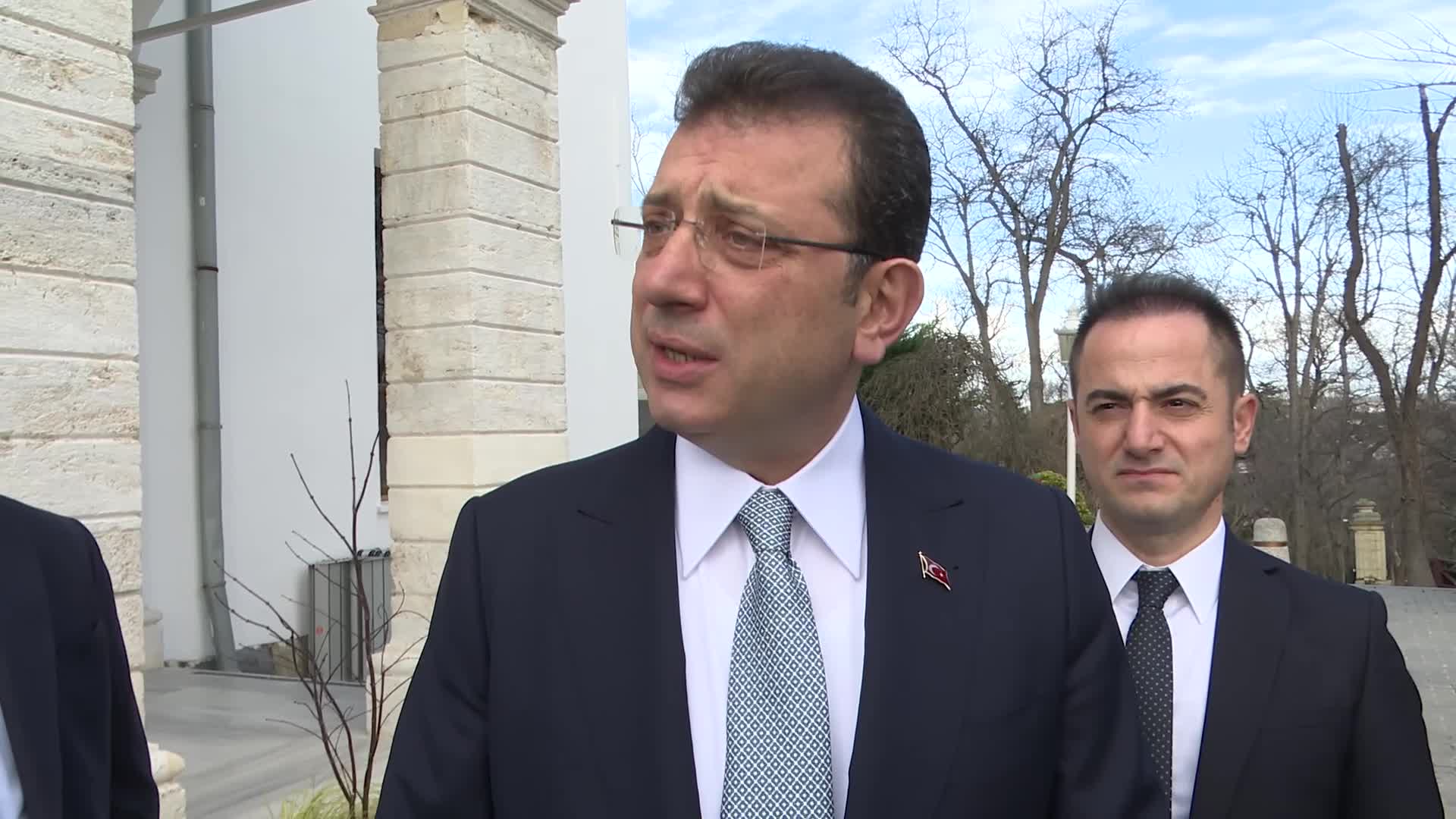 EKREM İMAMOĞLU: “SAVAŞ MAĞDURU FİLİSTİNLİ ÖĞRENCİLERE İSTANBUL’DA BURS VERİYORUZ. BAŞVURULAR 500’Ü BULDU”