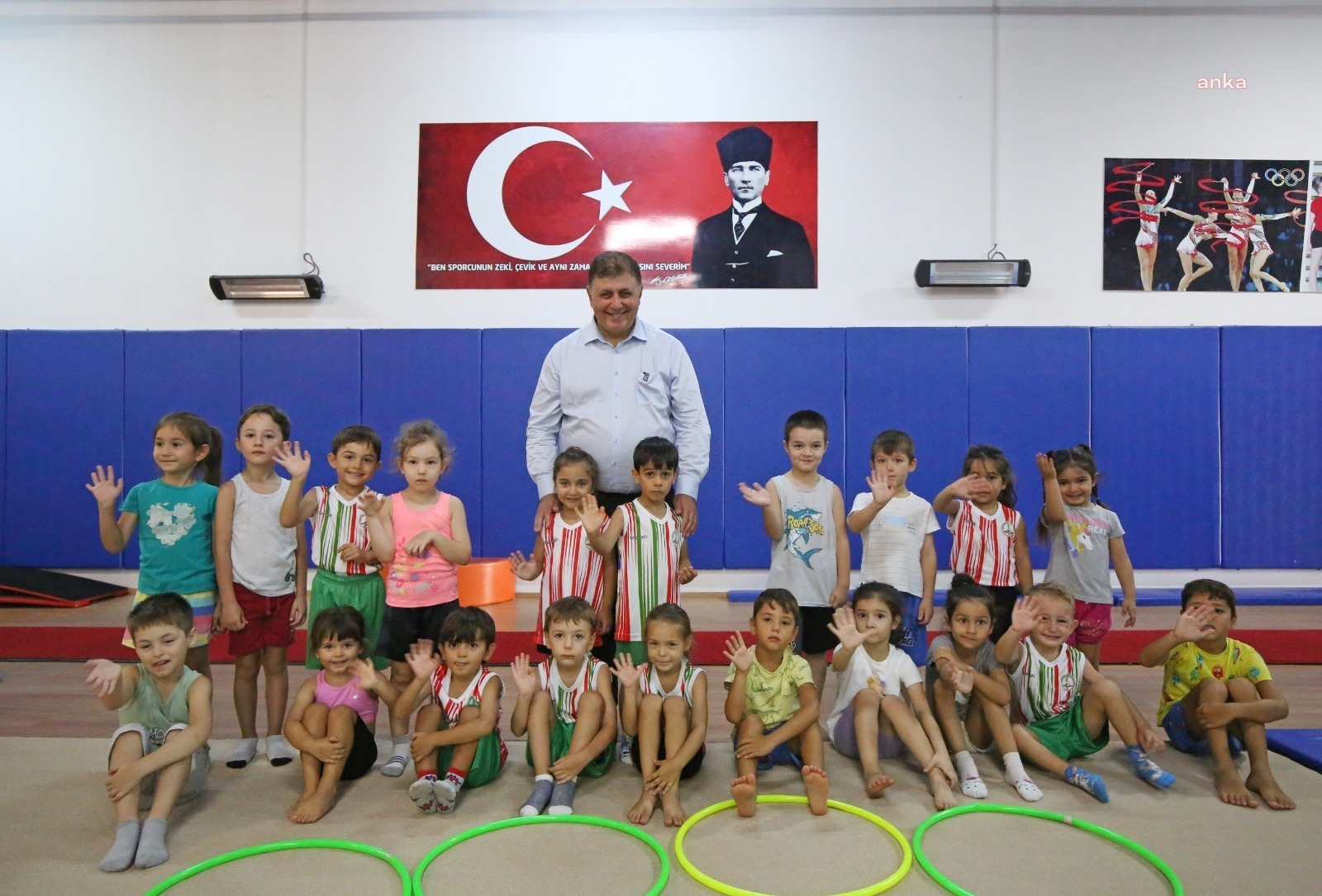 KARŞIYAKA BELEDİYESİ 1 YILDA 50 BİN KİŞİYE SPOR YAPTIRDI