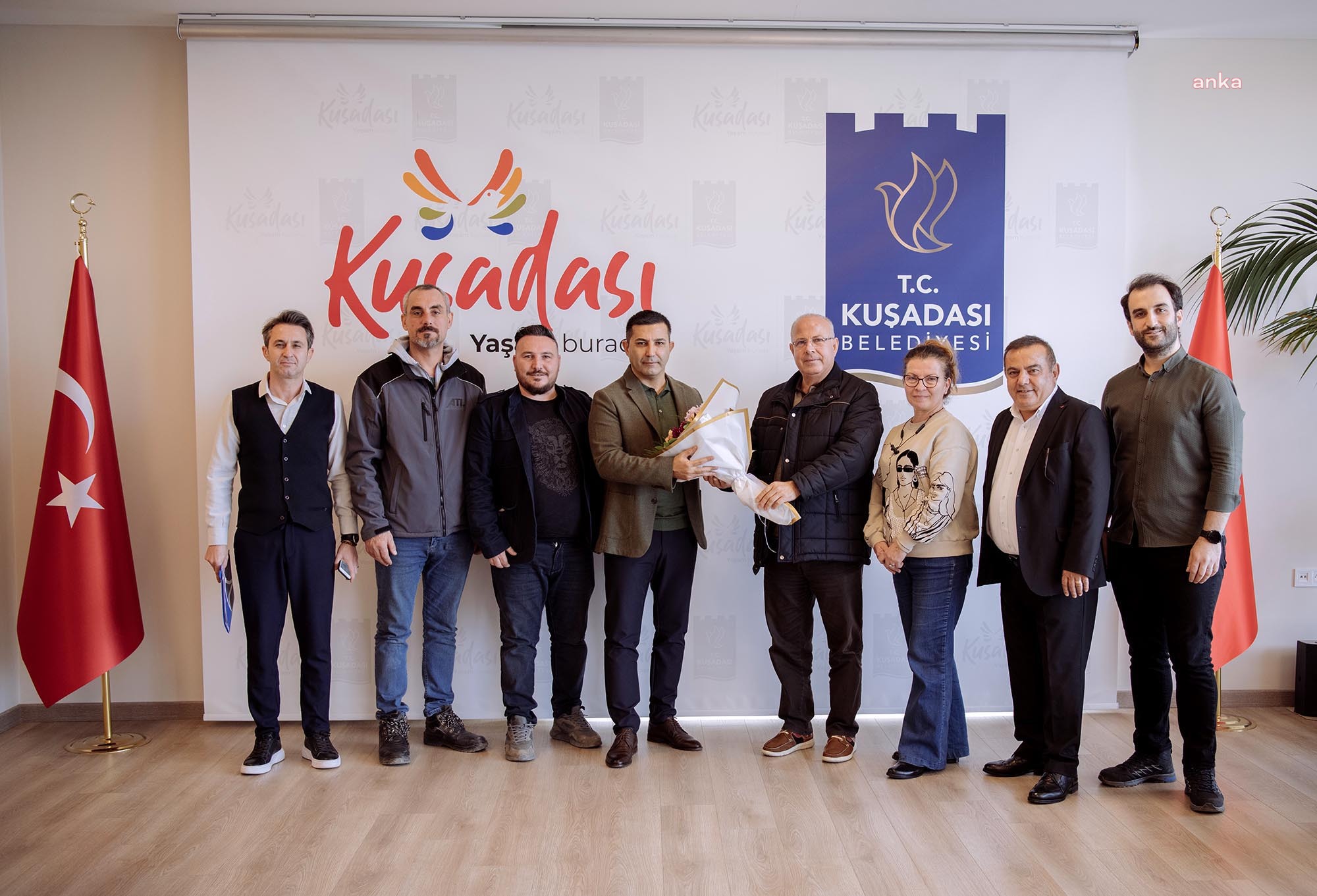 KUŞADASI BELEDİYESİ’NDE İŞÇİLERİN YEMEK ÜCRETLERİ ARTIRILDI