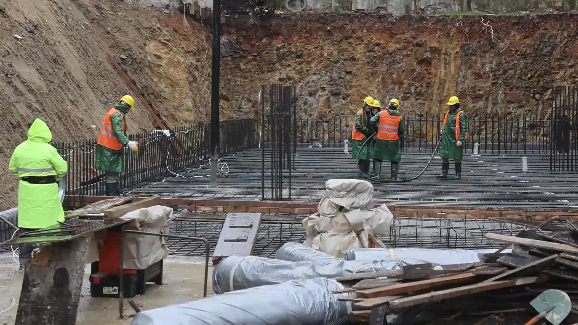 KİPTAŞ, KENTSEL DÖNÜŞÜM KAPSAMINDA KADIKÖY’DEKİ GEZGİN APARTMANI’NIN TEMELİNİ ATTI... ALİ KURT: “RİSKLİ YAPI İŞİNİ HIZLANDIRMAK İÇİN MERKEZİ YÖNETİMDEN VE KAMU BANKALARINDAN DESTEK BEKLİYORUZ”