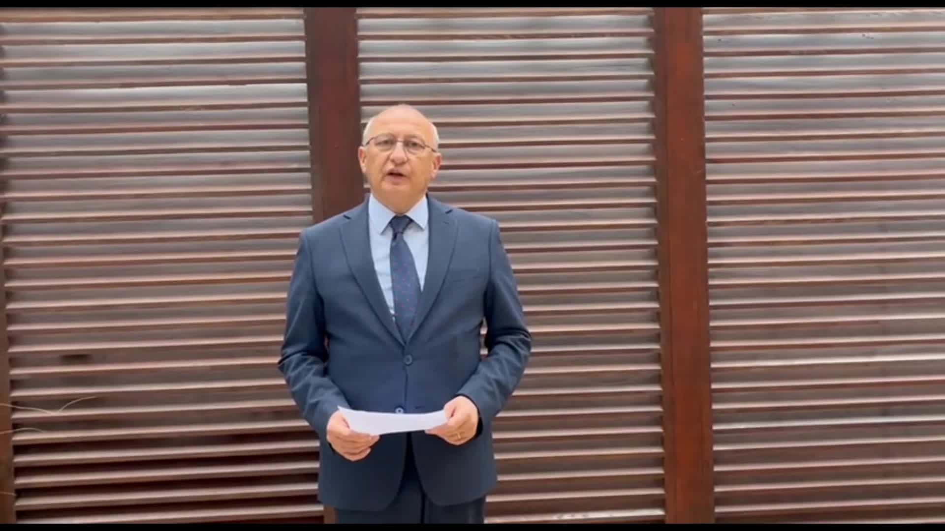 UTKU ÇAKIRÖZER, 2023 YILI BASIN ÖZGÜRLÜĞÜ RAPORU'NU YAYINLADI: "10 OCAK GAZETECİLER GÜNÜ'NDE TÜRKİYE'DE GAZETECİLER KARA BİR TABLOYLA KARŞI KARŞIYA"