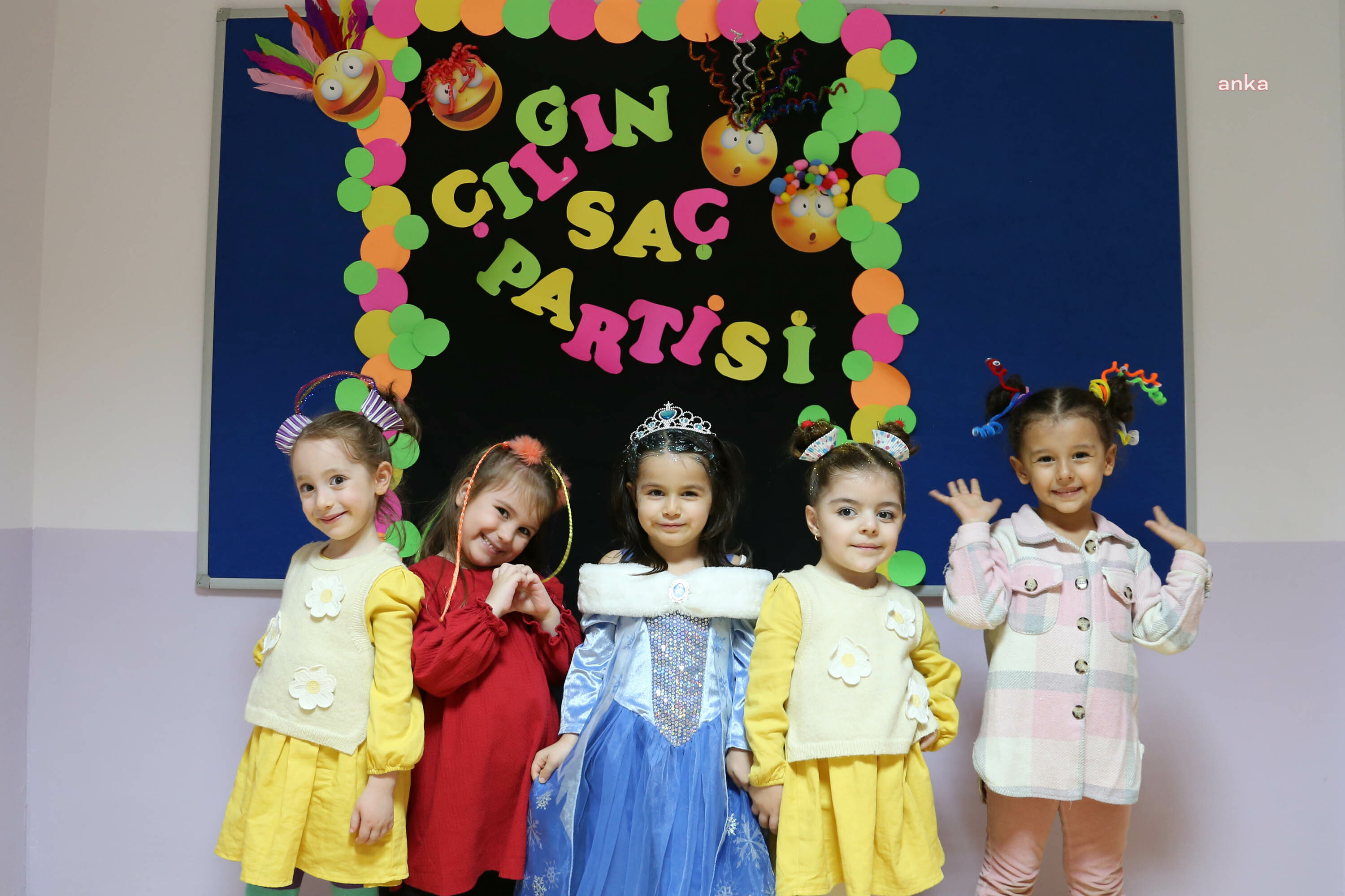 YENİMAHALLE BELEDİYESİ KREŞLERİNDE EĞLENCE DOLU ETKİNLİKLER