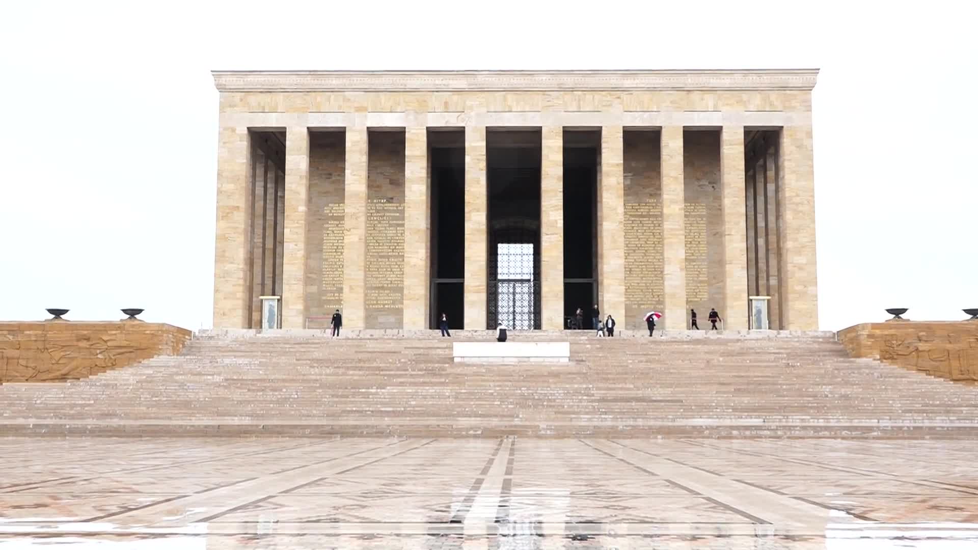 GAZETECİLER CEMİYETİ, 10 OCAK ÇALIŞAN GAZETECİLER GÜNÜ'NDE ANITKABİR’İ ZİYARET ETTİ
