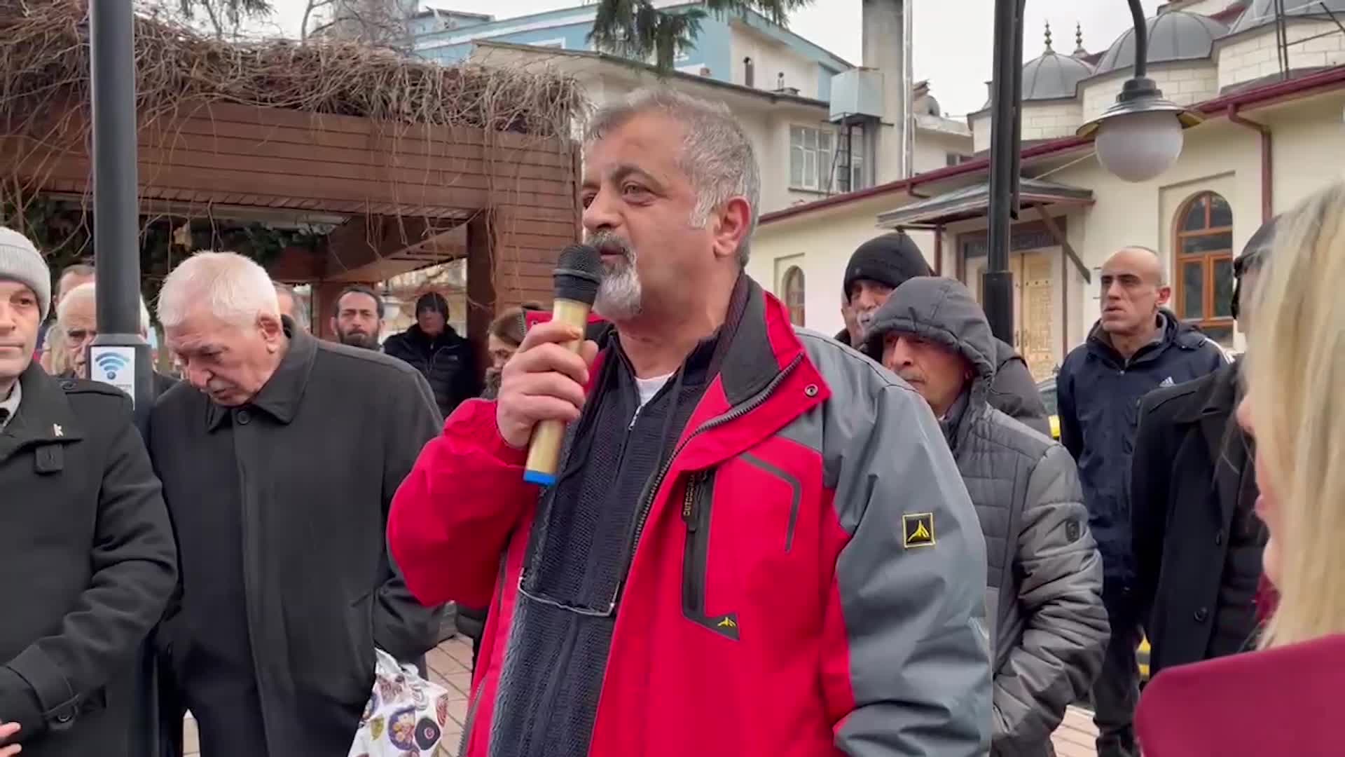 ARTVİN BARO BAŞKANI AYLA VARAN: "İSTANBUL 13. AĞIR CEZA MAHKEMESİ VE YARGITAY 3. CEZA DAİRESİ'NİN YENİ KARARIYLA PERÇİNLENEN VE ANAYASAL DÜZENE  MEYDAN OKUYAN BU BAŞKALDIRIYA GEÇİT VERMEYECEĞİZ"