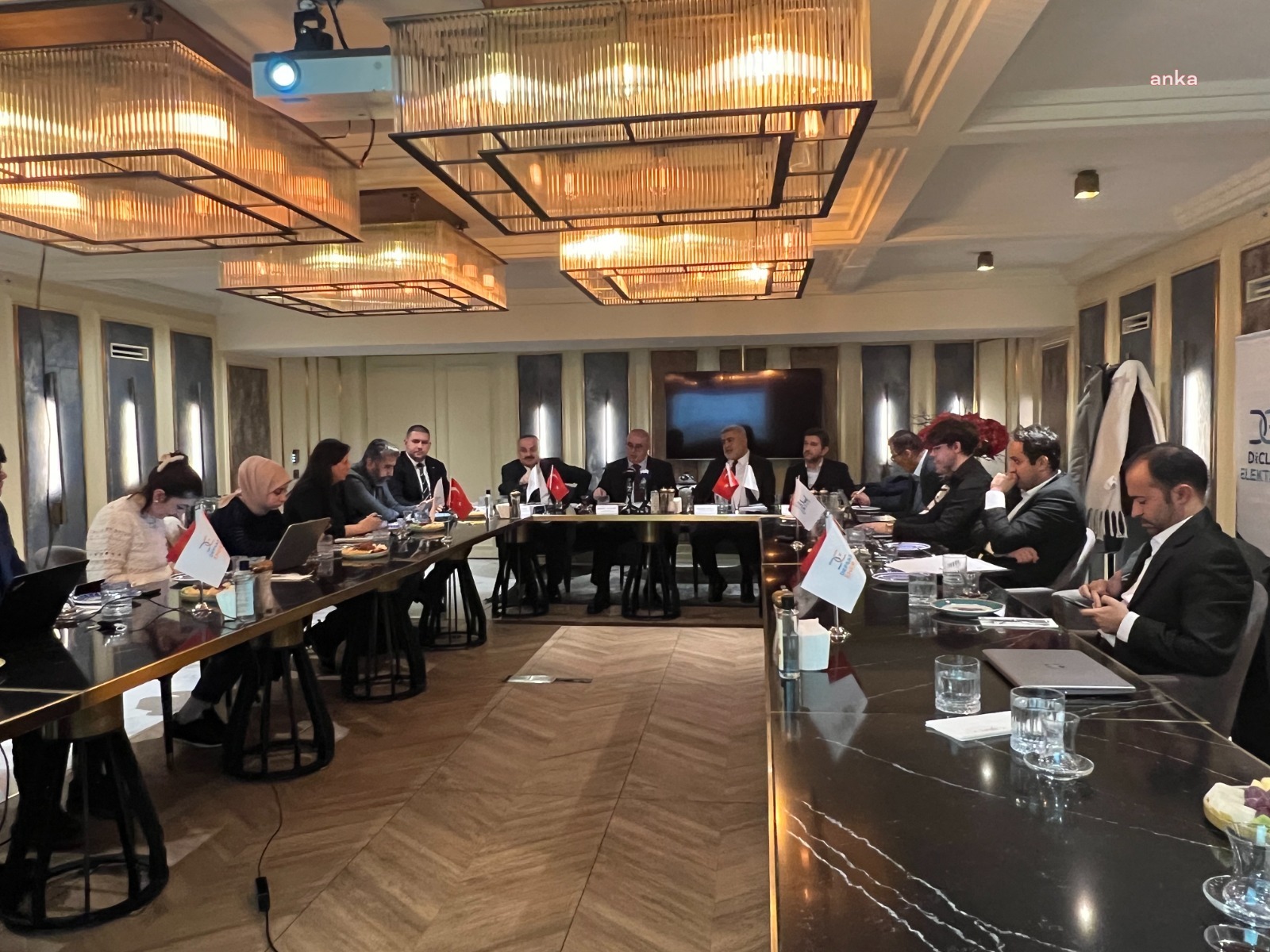 DİCLE ELEKTRİK YÖNETİM KURULU BAŞKANI ATALAY: “2024 VE 2025 YILLARINDA TOPLAM 16,5 MİLYAR TL’LİK YATIRIM YAPMAYI PLANLIYORUZ”
