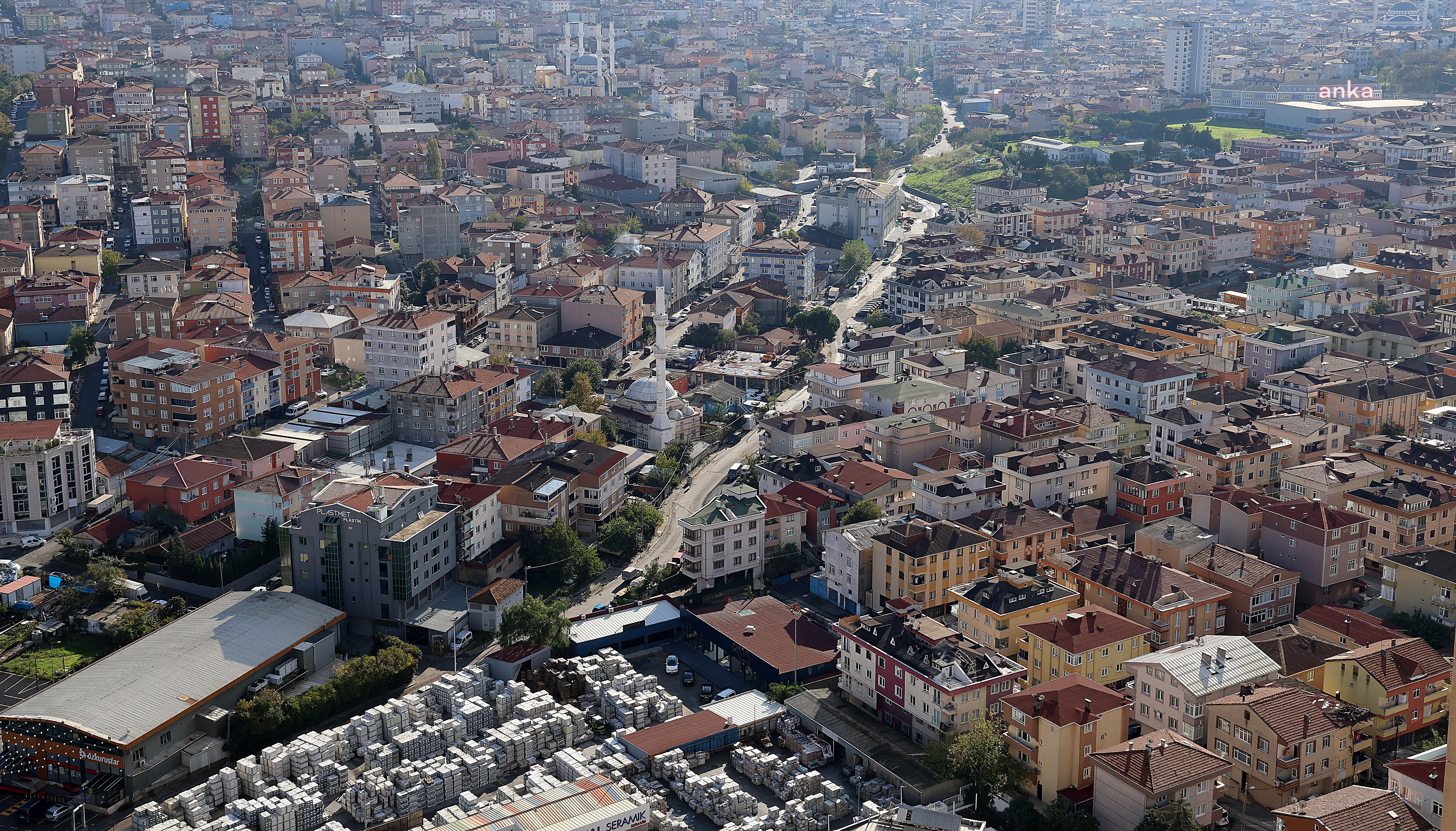 ATAŞEHİR’DE İMAR PLANI DEĞİŞİKLİĞİ BEKLEYEN 7 MAHALLEYE MÜJDE