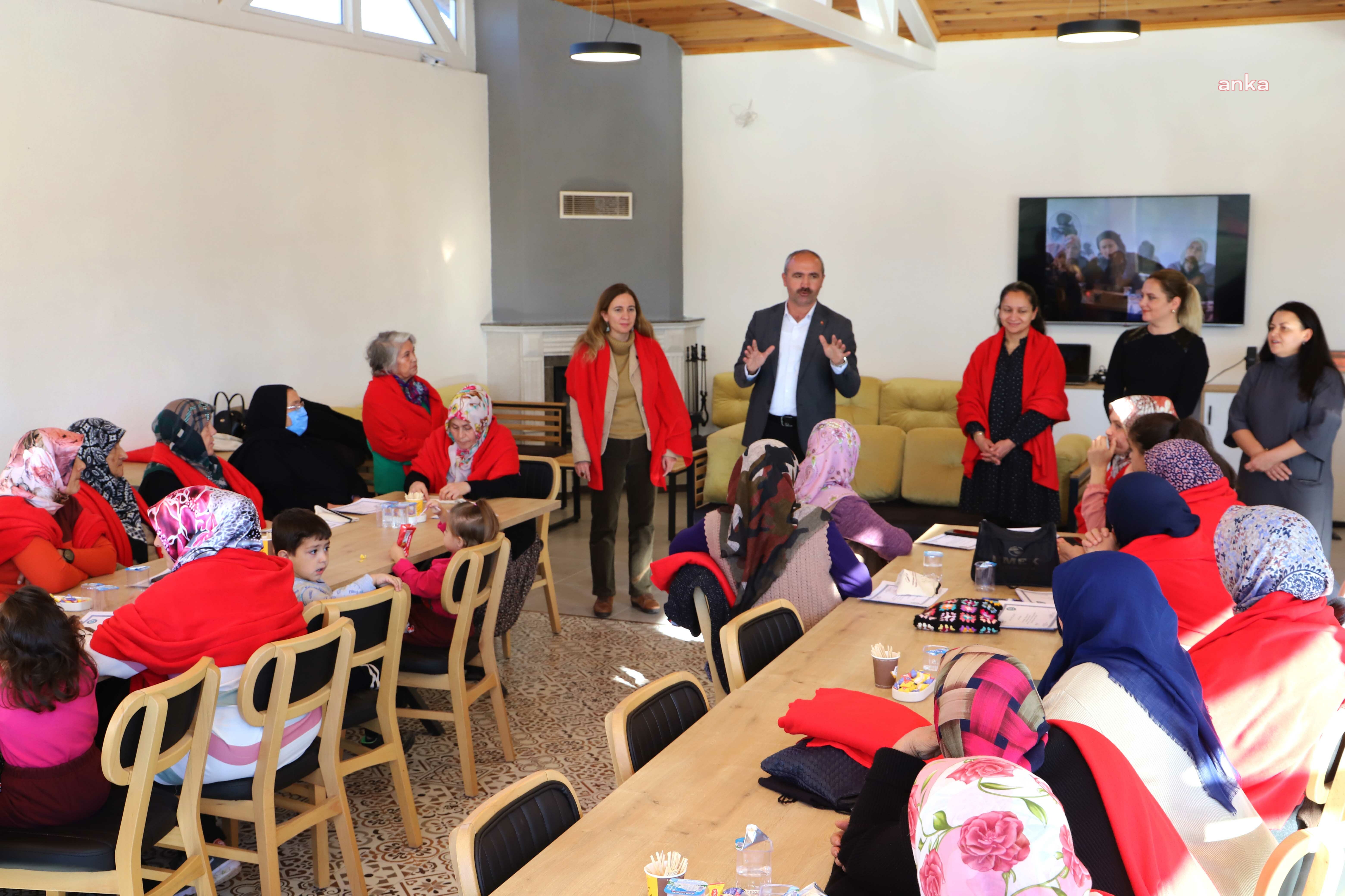 ESKİŞEHİR BÜYÜKŞEHİR'İN MİHALIÇÇIK’TAKİ “KADIN SAĞLIĞI EĞİTİM SEMİNERLERİ” TAMAMLANDI