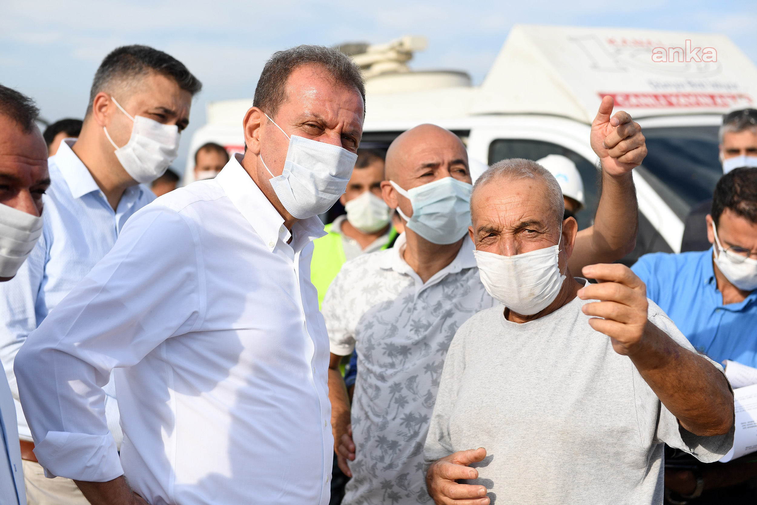 MERSİN BÜYÜKŞEHİR, TAŞUCU’NDA KANALİZASYON SORUNUNUN ÇÖZÜMÜNDE SONA YAKLAŞTI