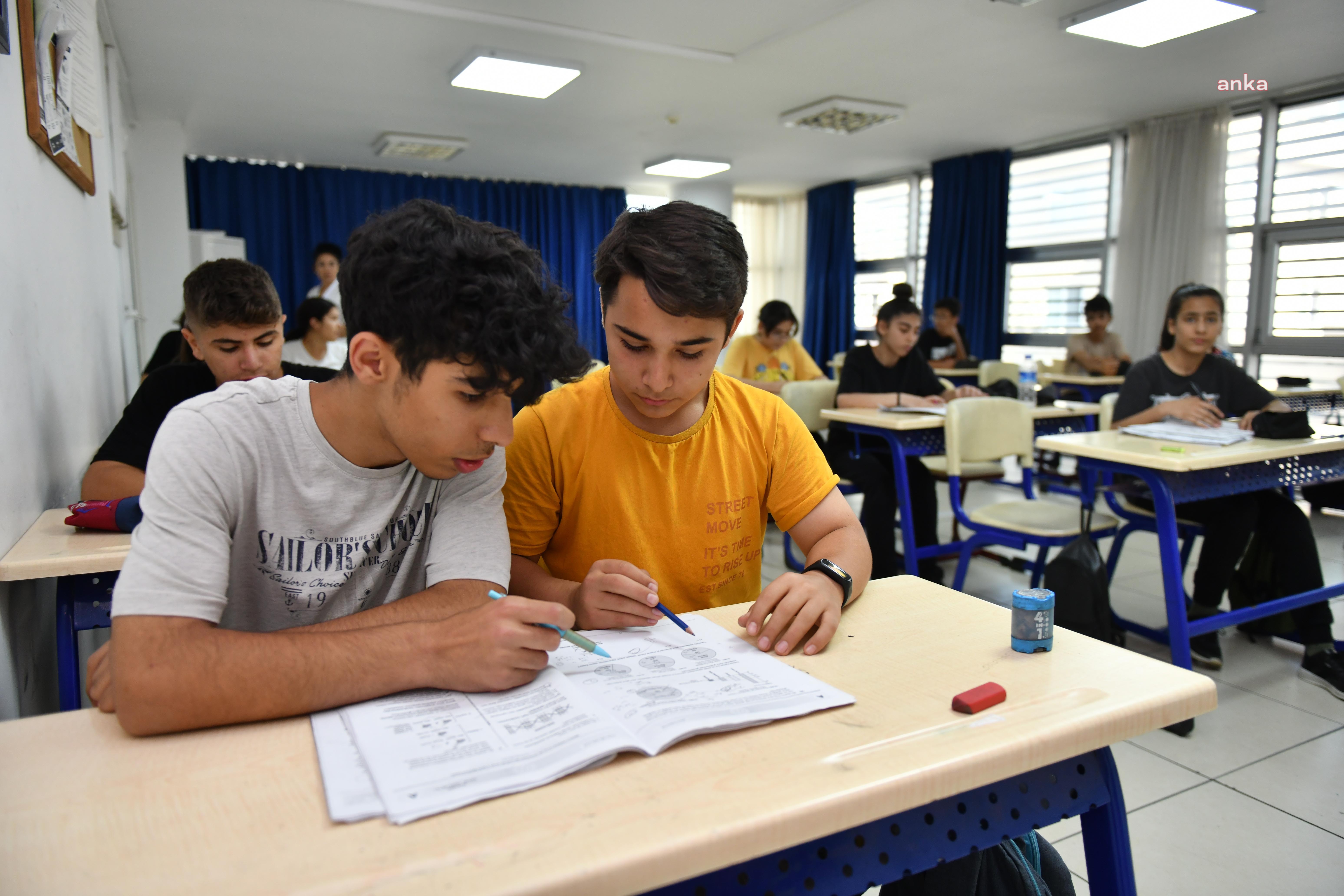 MURATPAŞA TATİLDE DE ÖĞRENCİLERİ YALNIZ BIRAKMAYACAK
