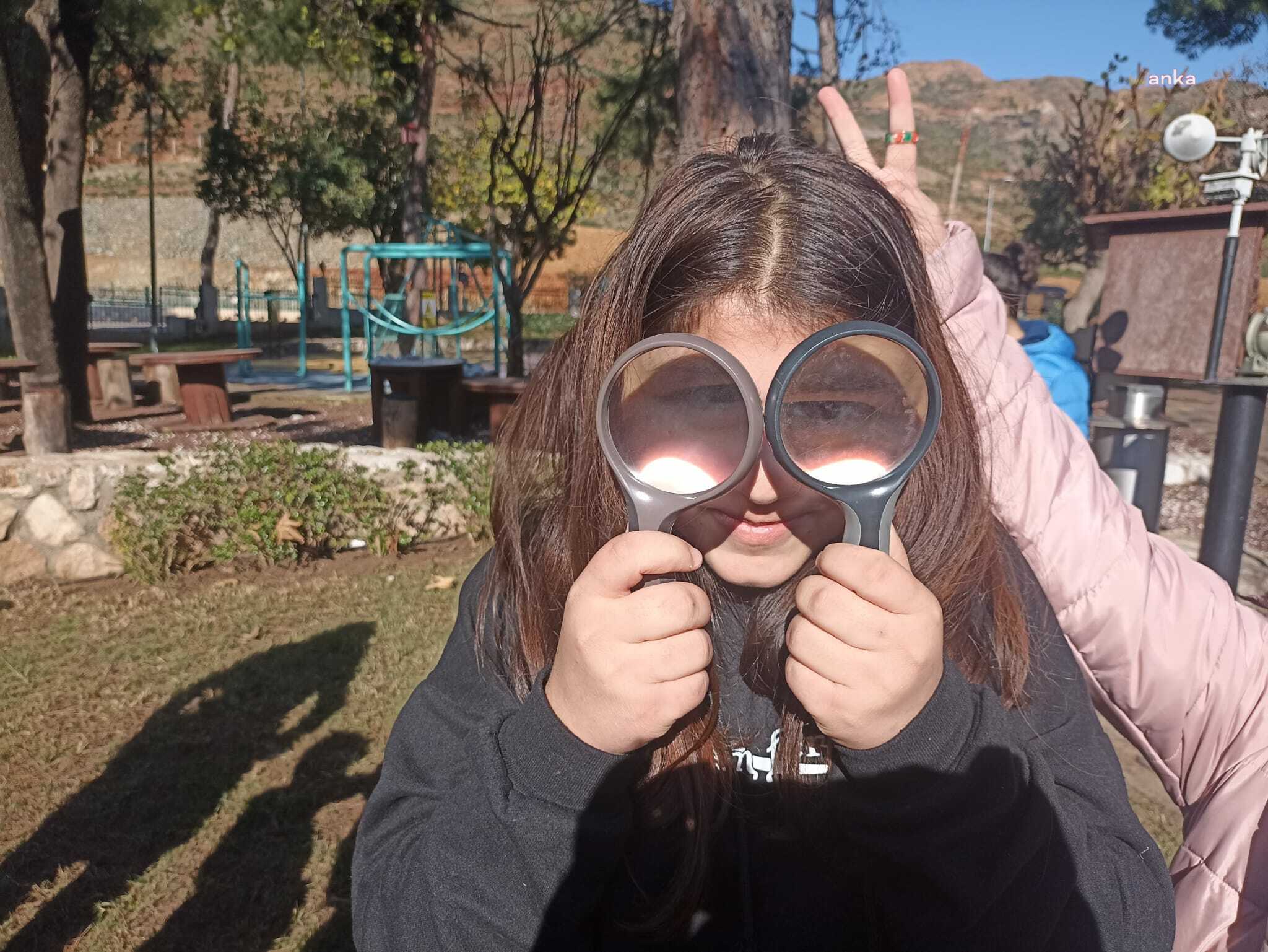 MARMARİS BELEDİYESİ, ÇOCUKLARI BİLİMLE BULUŞTURMAYA DEVAM EDİYOR