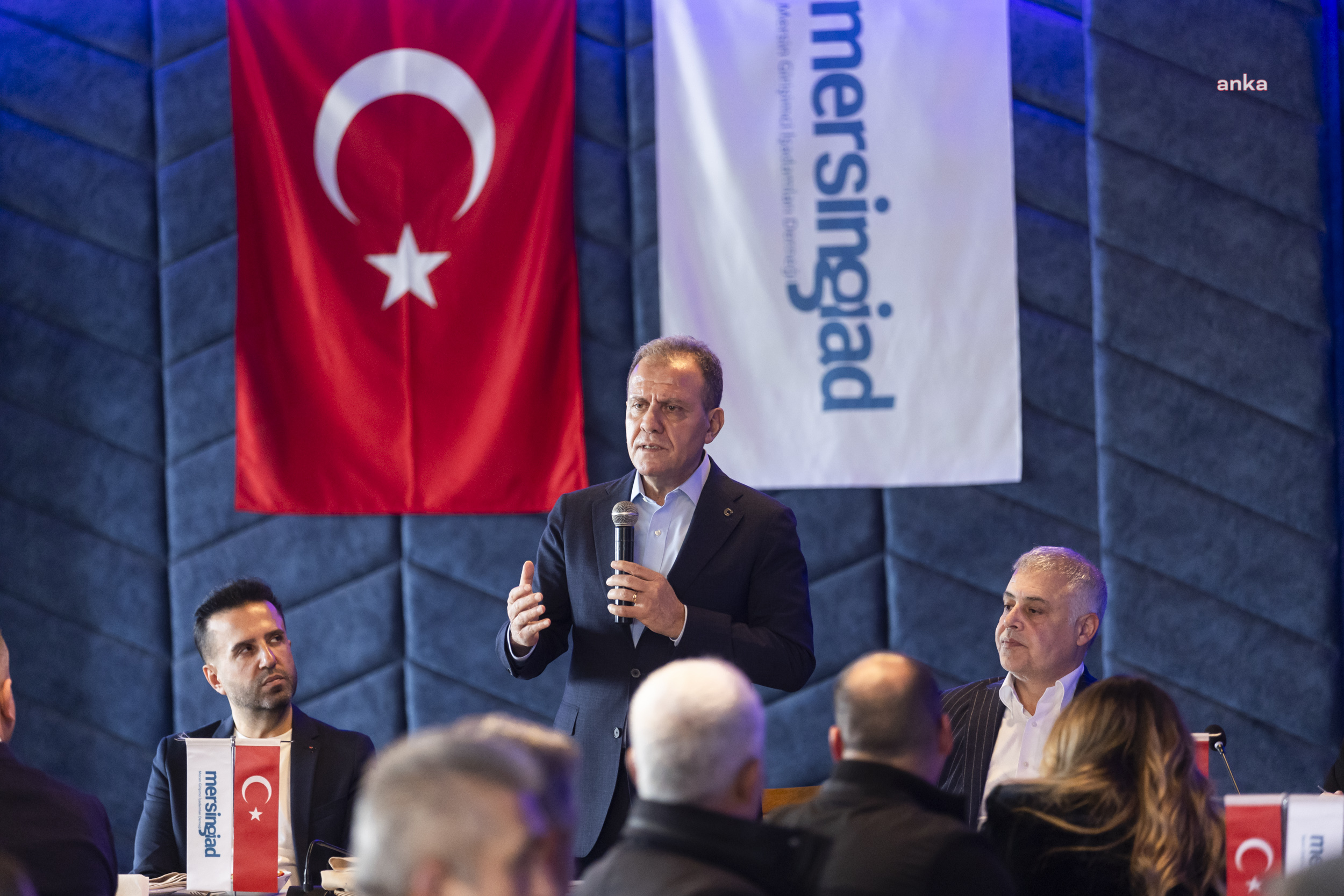 VAHAP SEÇER, MERSİN GİAD ÜYELERİ İLE BİR ARAYA GELDİ