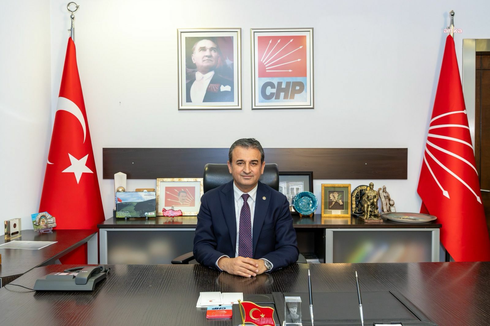 BURHANETTİN BULUT: “İKTİDAR, VATANDAŞIN PSİKOLOJİSİNİ BOZDU. ANTİDEPRESAN İLAÇ KULLANIMI SON 10 YILDA YÜZDE 75 ARTTI”