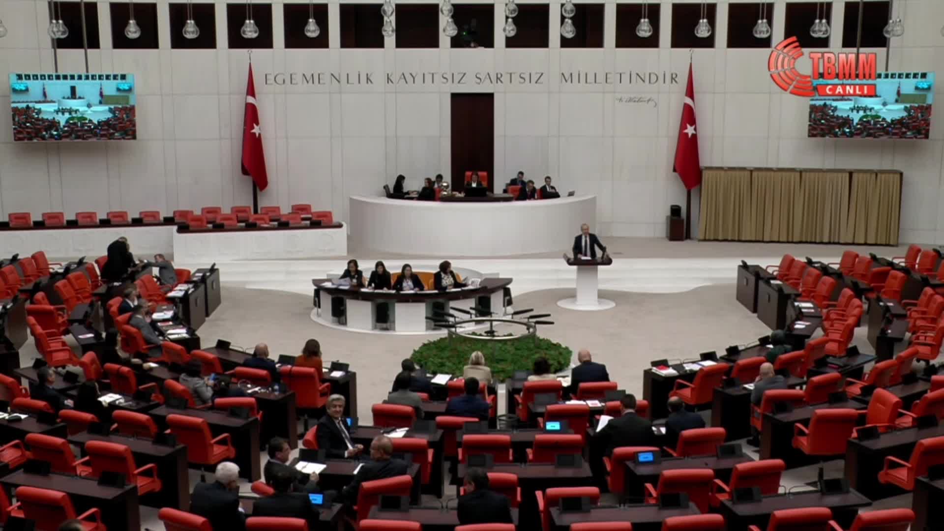 NAMIK TAN: “TEK ADAM ERDOĞAN, HUSÎLERİN HAMAS TARAFINDA OLMASINDAN ÖTÜRÜ; SÖZDE ÜMMET LİDERLİĞİ HAYALLERİNİN ETKİSİYLE YEMEN’DEKİ ÇATIŞMADA TARAF OLMAYI KENDİNE VAZİFE SAYIYOR”