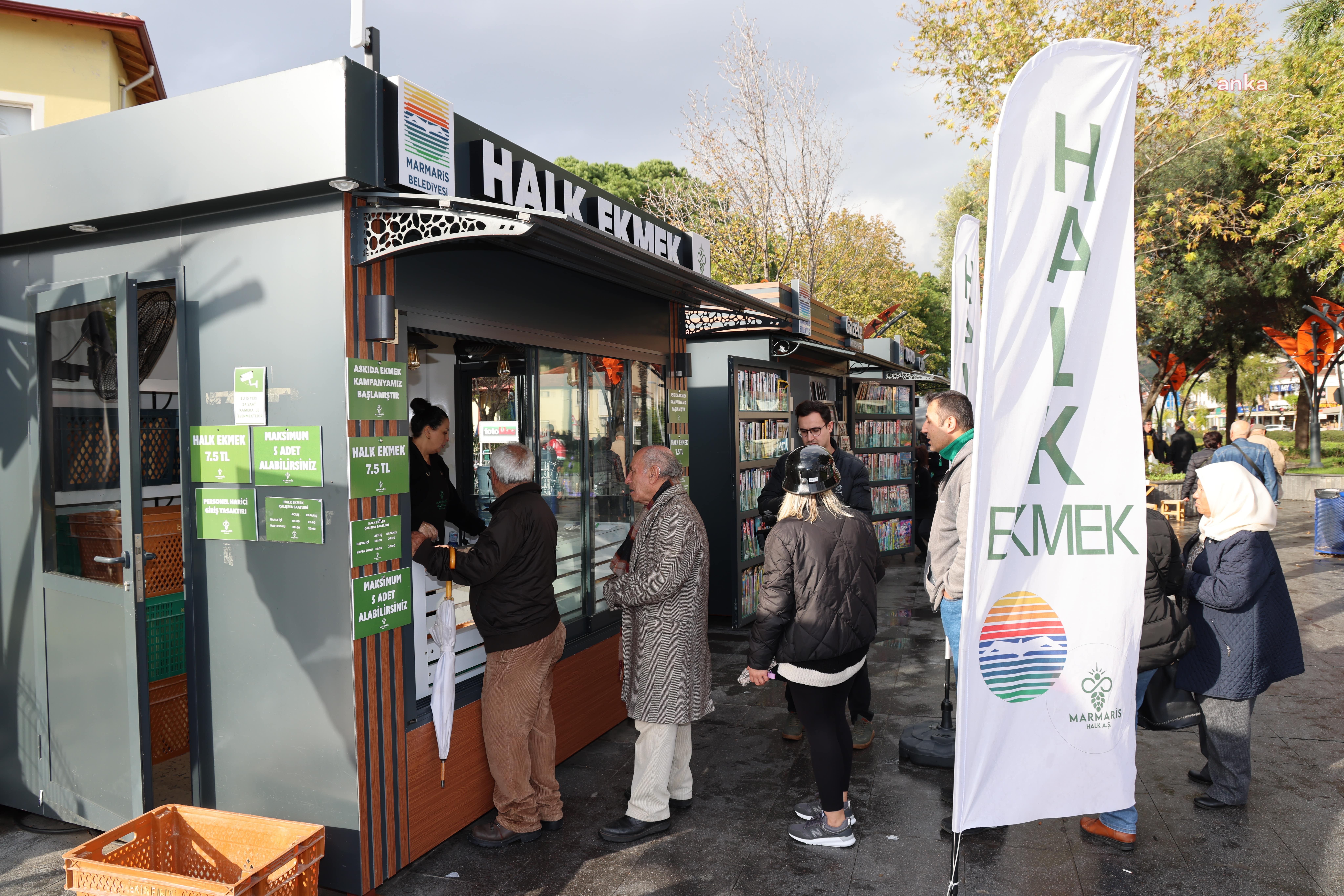 MARMARİS BELEDİYESİ HALK EKMEK BÜFELERİNE YOĞUN TALEP