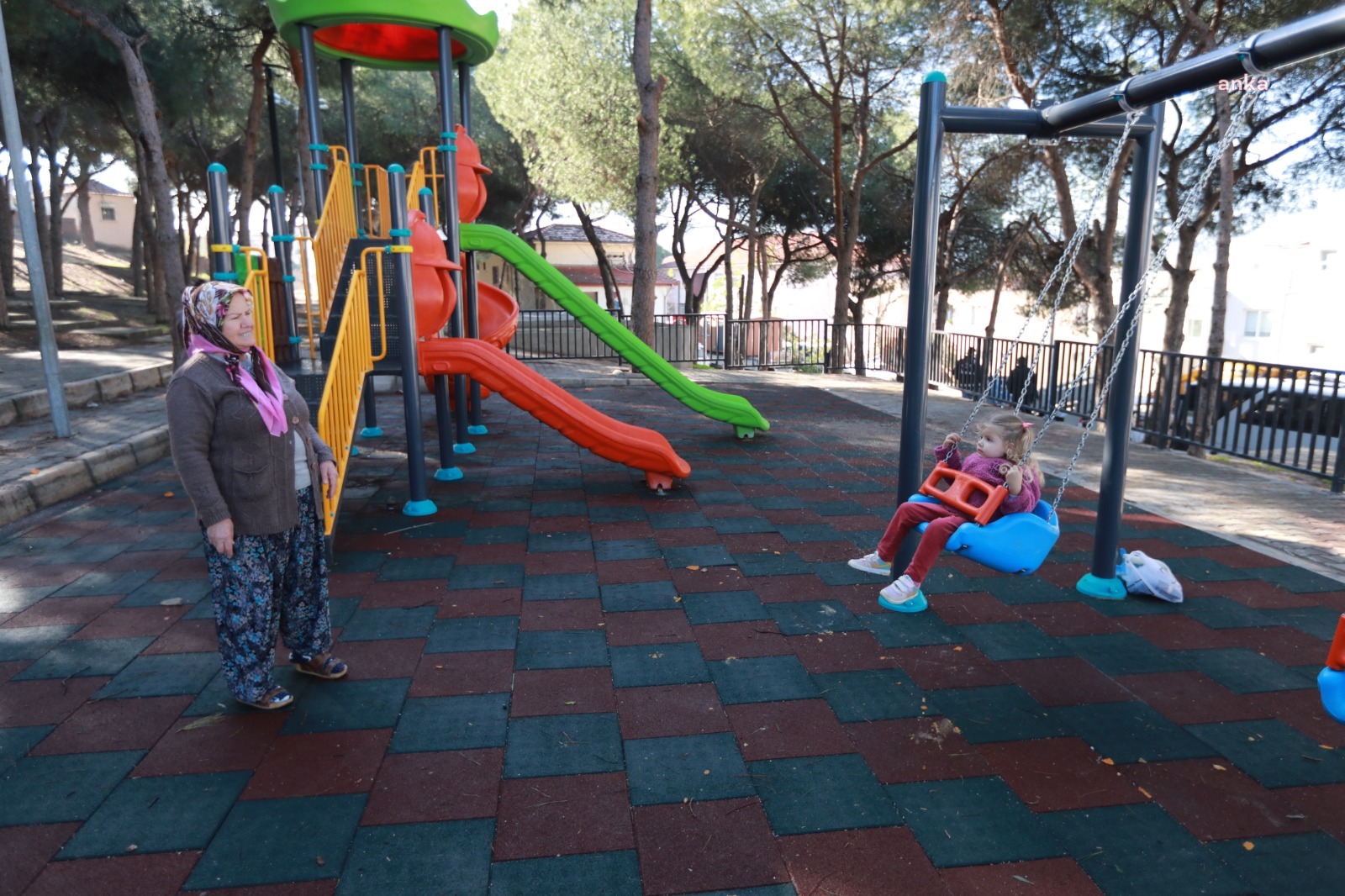 EFES SELÇUK'TA ÇAMLIK PARKI ADIM ADIM TAMAMLANIYOR