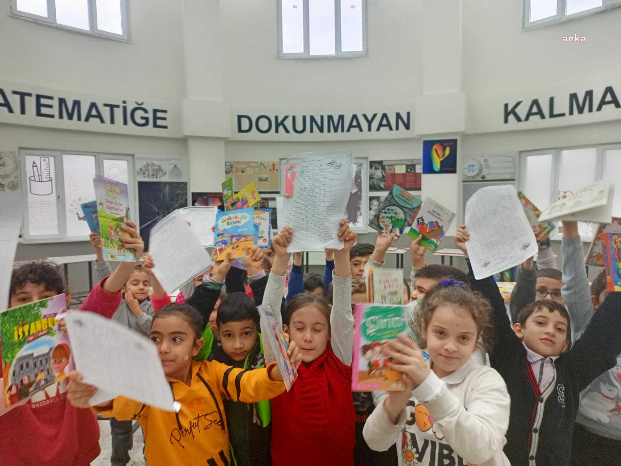 BİLECİK'TE KARNESİNİ ALAN ÇOCUKLAR MATEMATİK MÜZESİNDE BİR ARAYA GELDİ