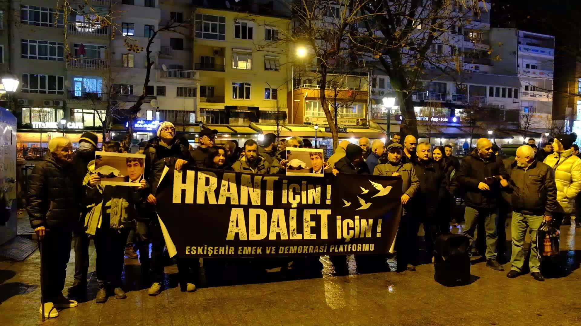 ESKİŞEHİR EMEK VE DEMOKRASİ PLATFORMU: "HRANT DİNK CİNAYETİ GERÇEK BOYUTLARIYLA AYDINLATILMADI"