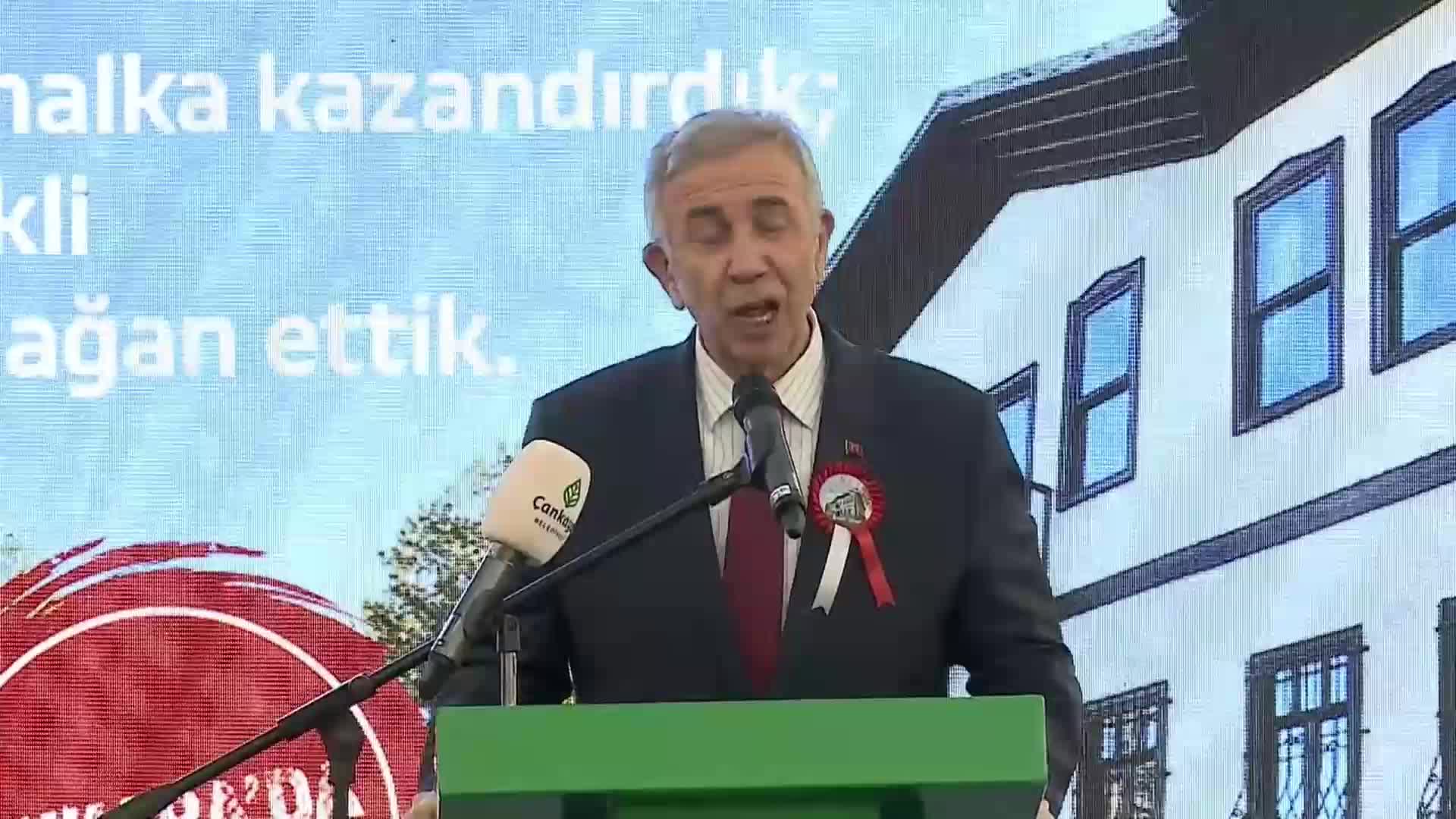 MANSUR YAVAŞ: “MUSTAFA KEMAL ATATÜRK’ÜN BİZE EMANET ETTİĞİ ANKARA’YI, ONUN EMANETİNE YARAŞIR ŞEKİLDE HEP BİRLİKTE İNŞA EDECEĞİZ”