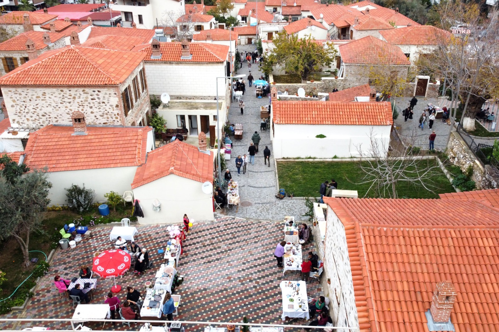 YUKARIKÖY, İZMİRLİLERİN AKININA UĞRUYOR